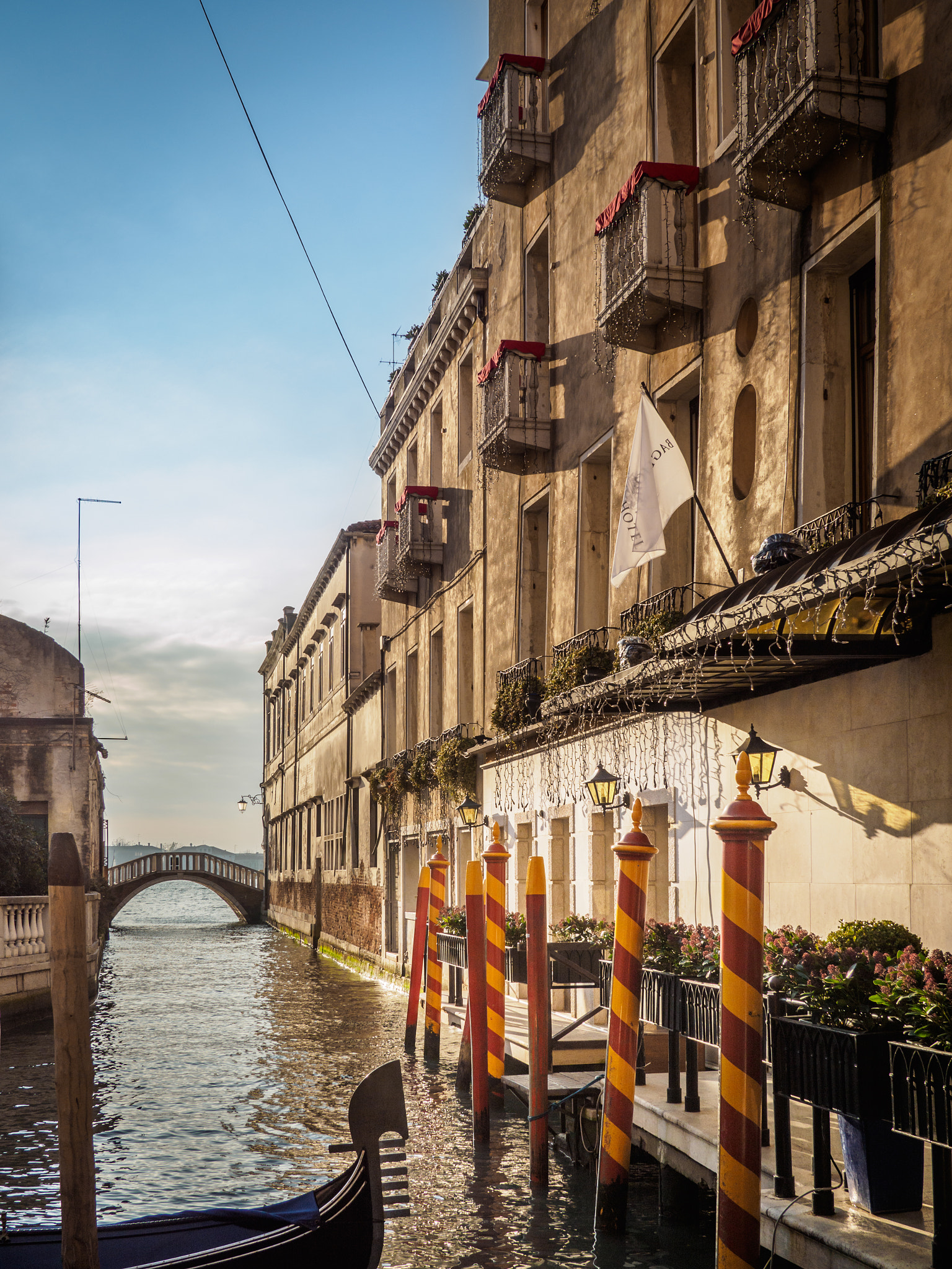 Olympus PEN-F + LUMIX G 20/F1.7 II sample photo. Venice the beautiful photography