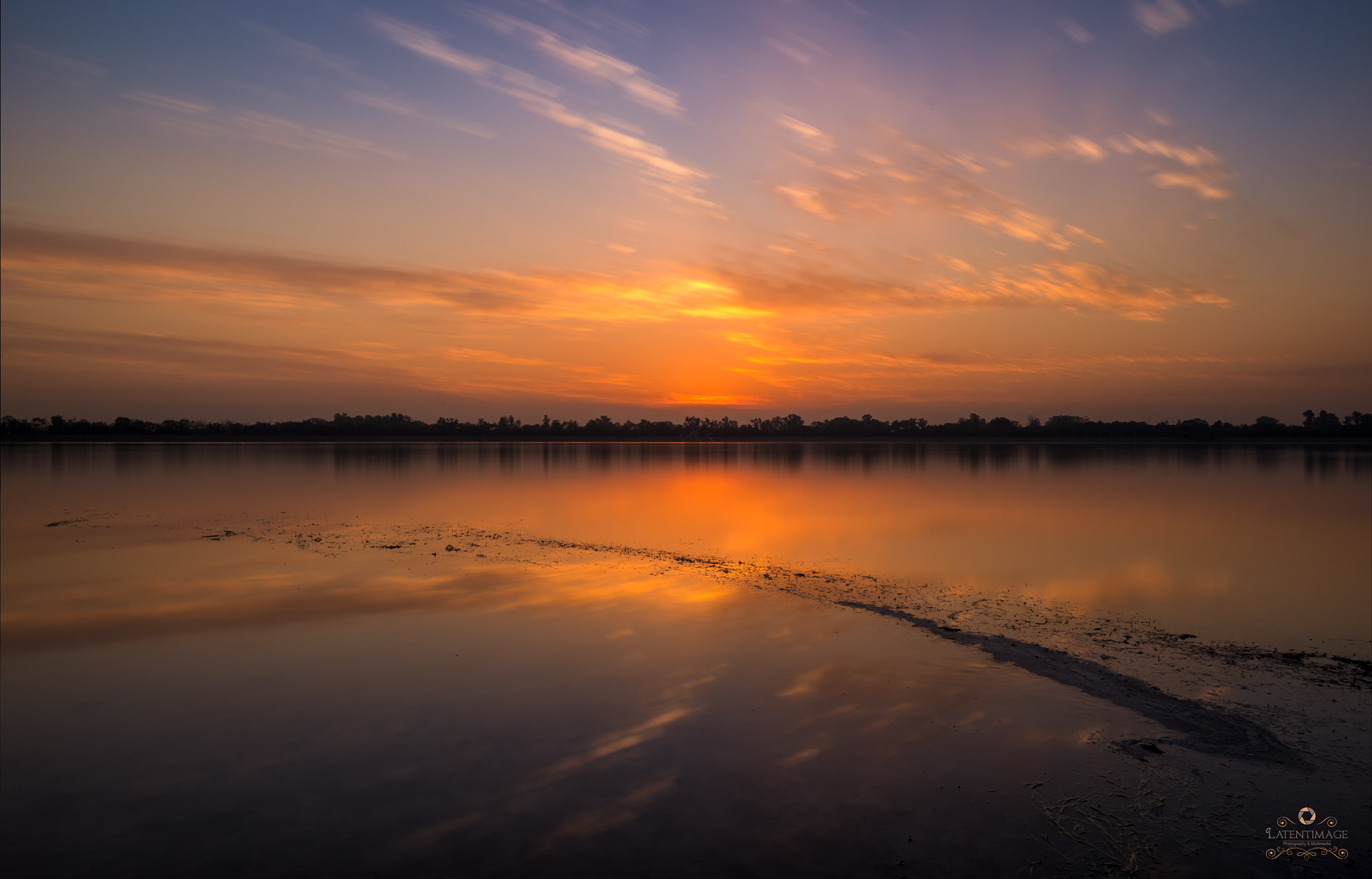 Tamron SP 15-30mm F2.8 Di VC USD sample photo. The last sunset photography
