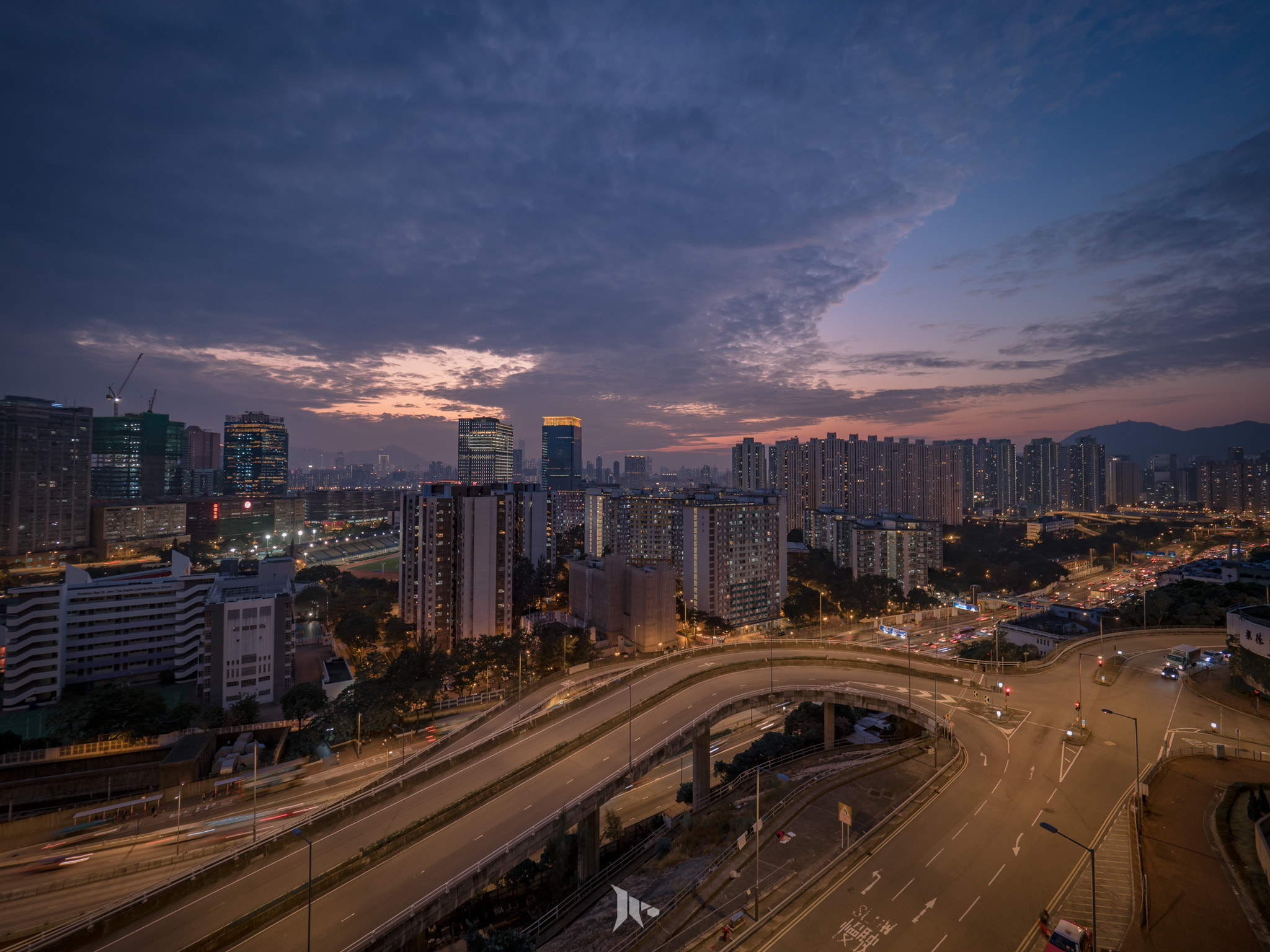 Olympus M.Zuiko Digital ED 7-14mm F2.8 PRO sample photo. 2016 last sunset photography