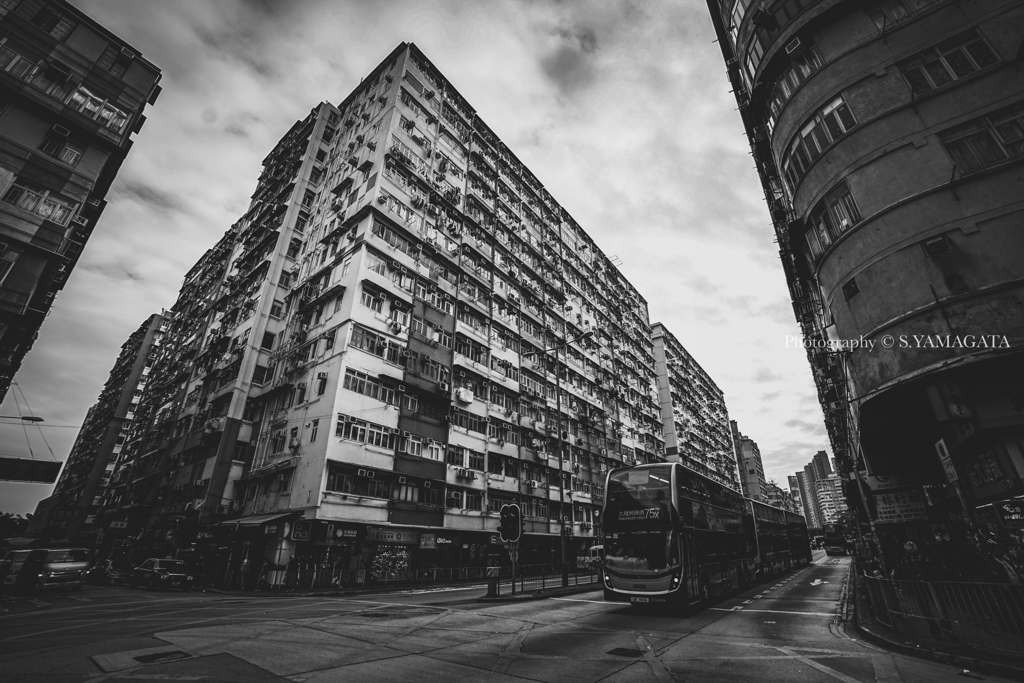DT 40mm F2.8 SAM sample photo. Old buildings at tkw photography