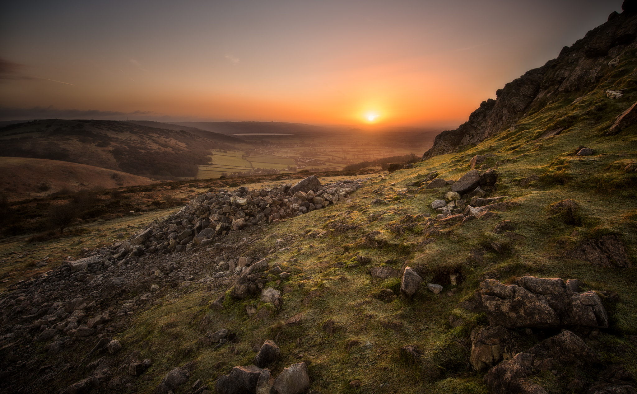 Nikon AF-S Nikkor 18-35mm F3.5-4.5G ED sample photo. Sunrise from crook photography