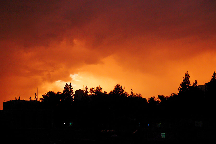 Pentax K20D sample photo. Red sky photography