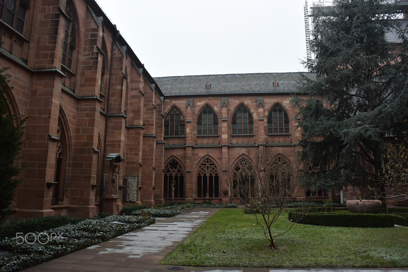 Nikon 1 J4 sample photo. Cloister (mainz cathedral) ii photography