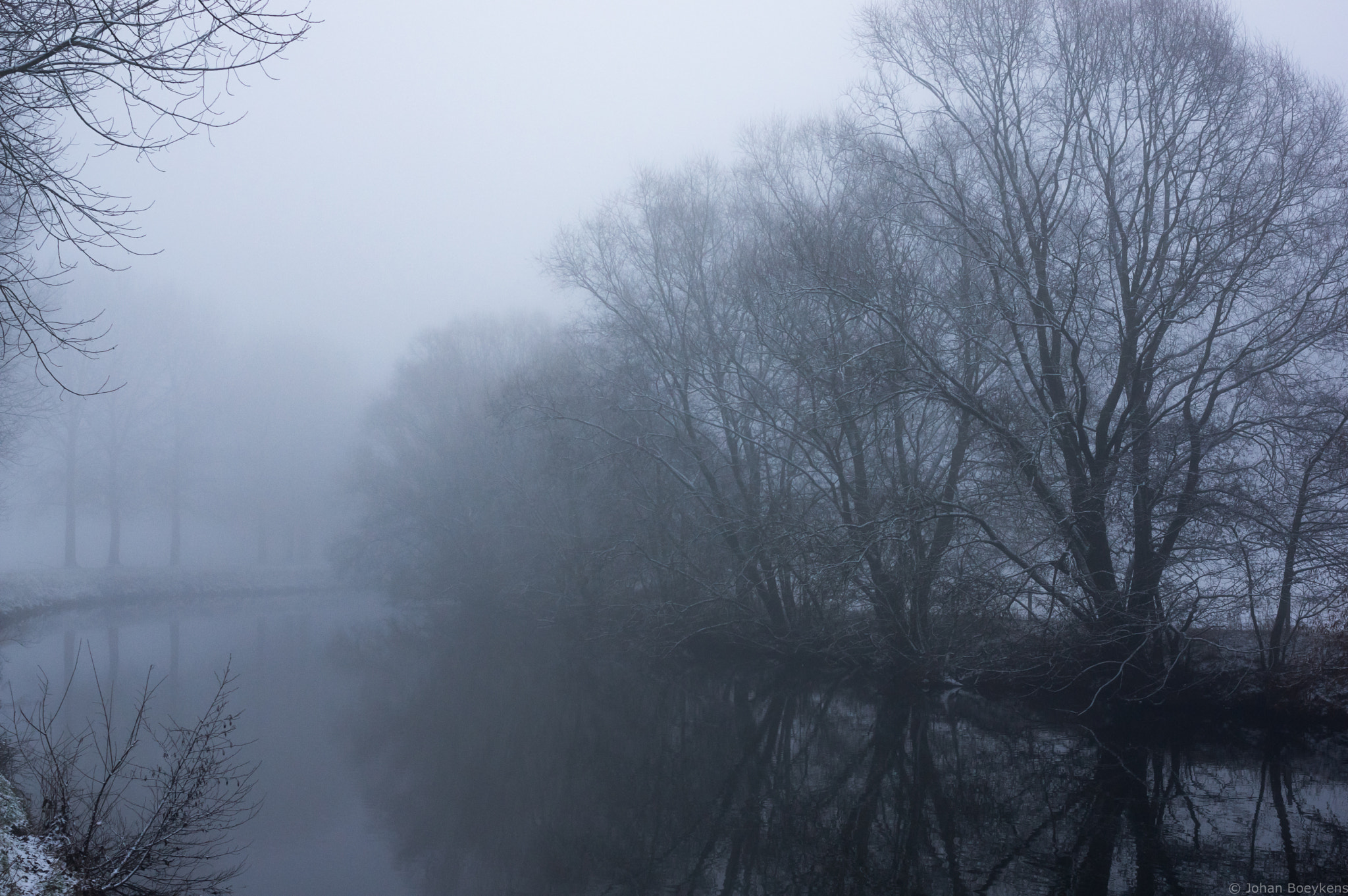Pentax smc DA 35mm F2.4 AL sample photo. Sambre et brouillard photography