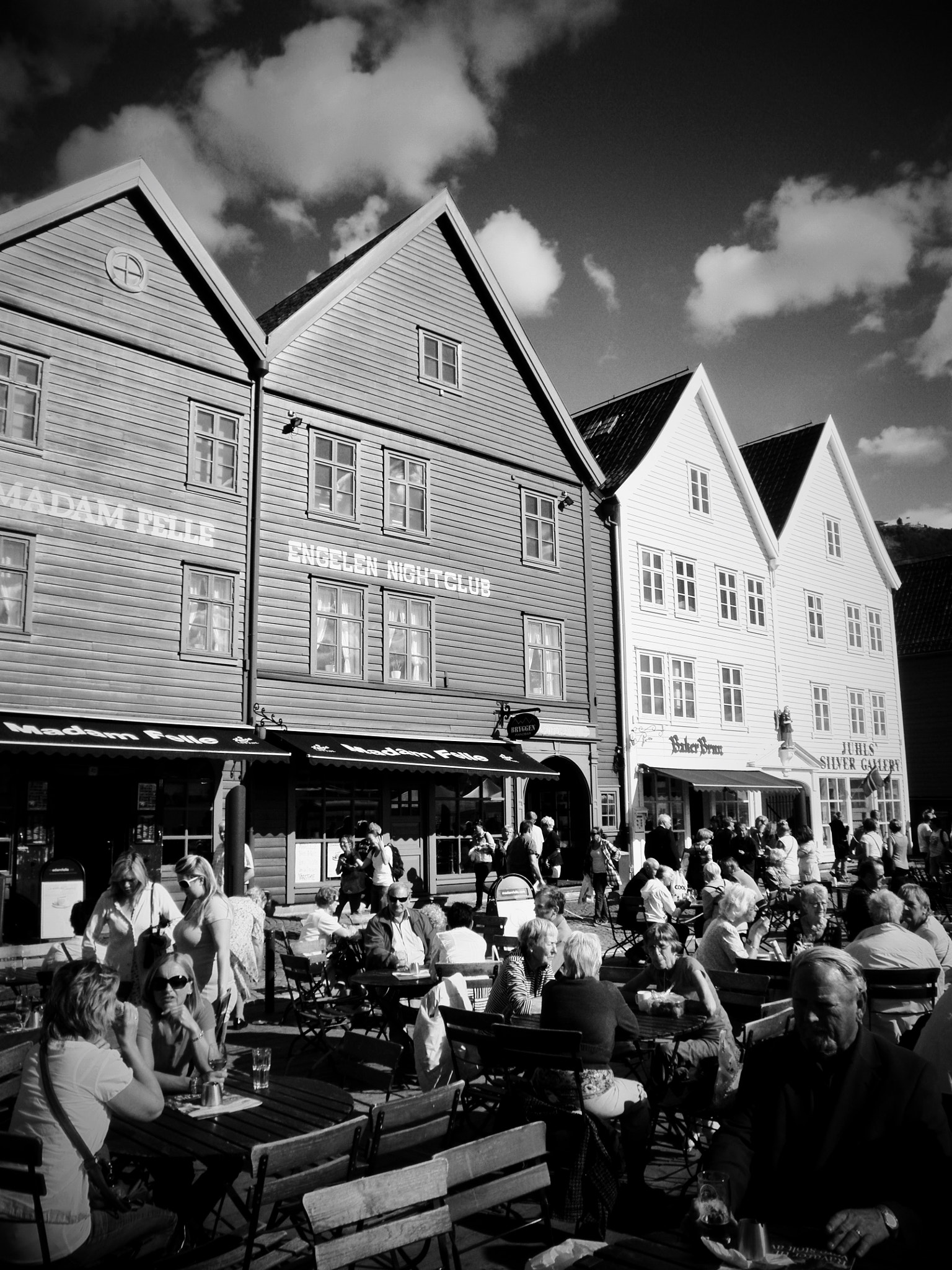 Olympus u7040,S7040 sample photo. Bergen bryggen photography