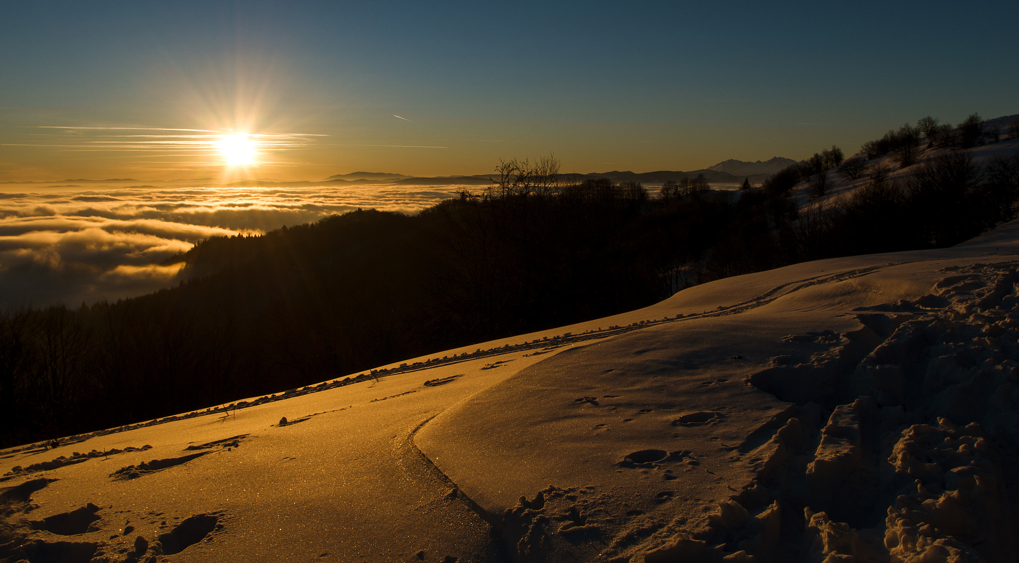 Pentax K-50 sample photo. Sunset photography