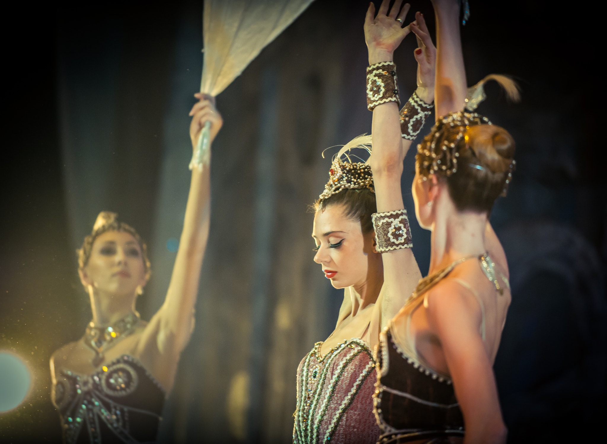 Nikon D3 sample photo. Eastern dance photography