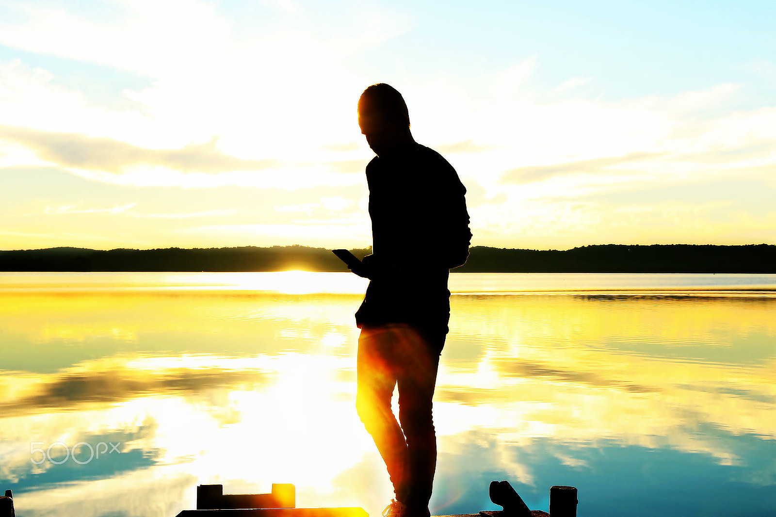 Canon EF 24-105mm F3.5-5.6 IS STM sample photo. Me near a lake when the sun fall asleep photography