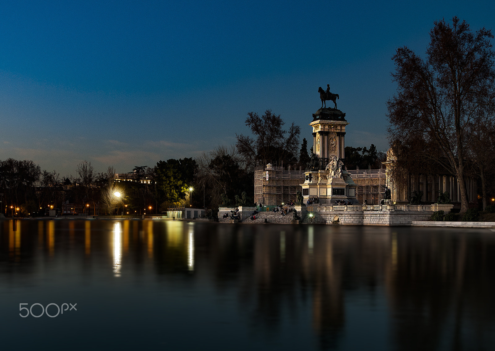 Nikon D300S + Sigma 18-200mm F3.5-6.3 DC OS HSM sample photo. Monumento a alfonso xii parque del retiro madrid photography