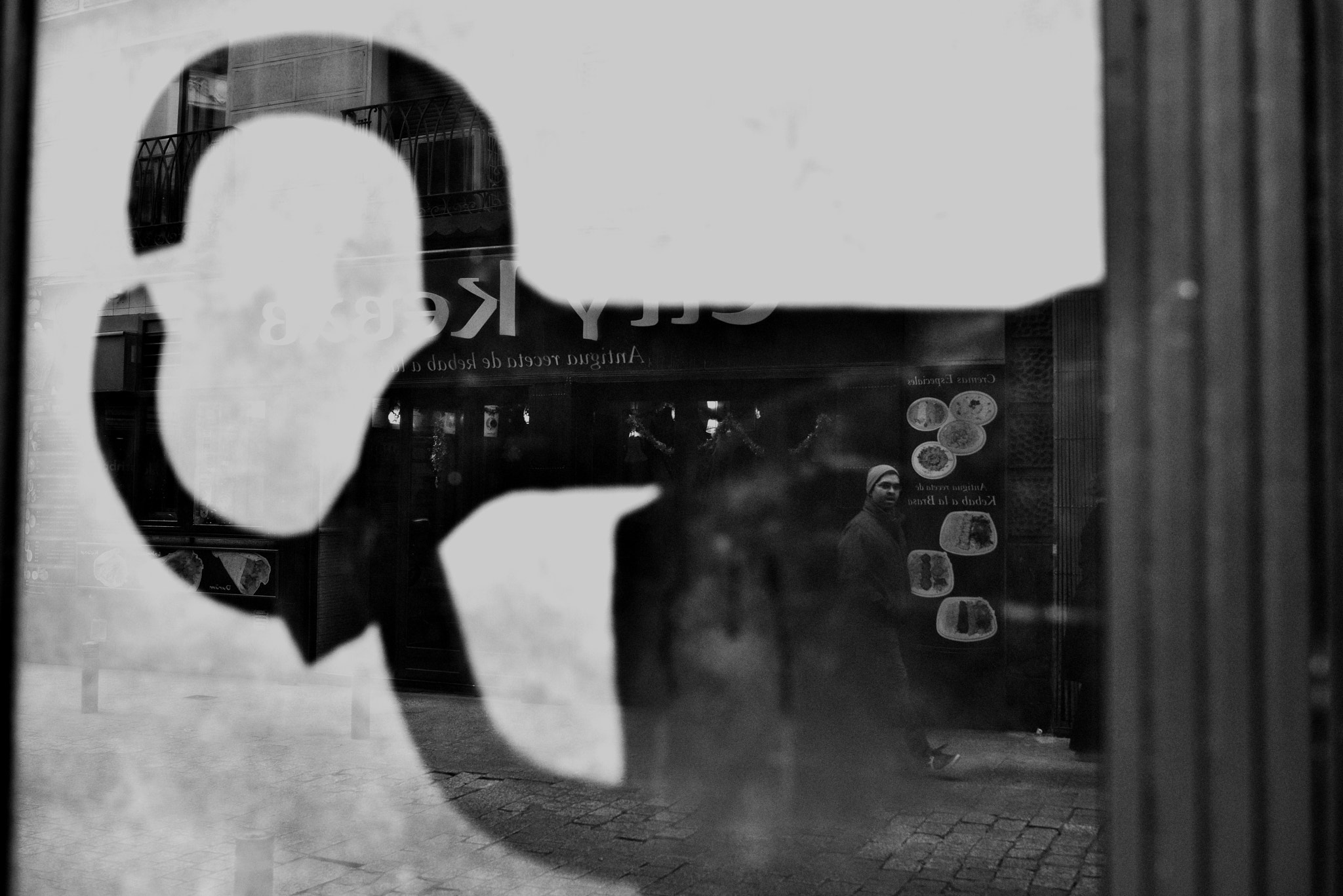 Nikon D750 + Tamron SP 35mm F1.8 Di VC USD sample photo. Dirty chillida photography