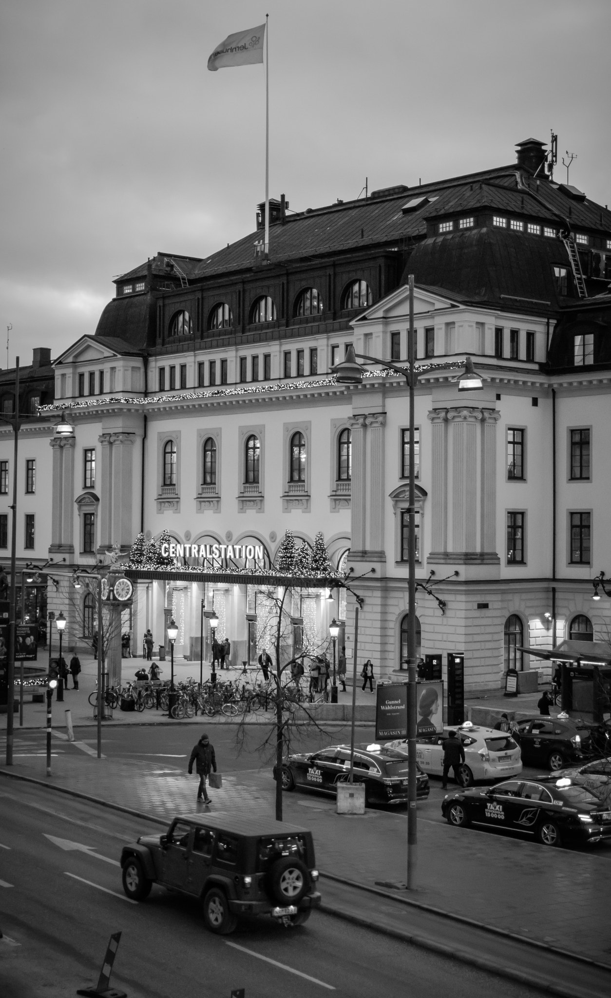Canon EOS M3 sample photo. Stockholm - centralstation photography