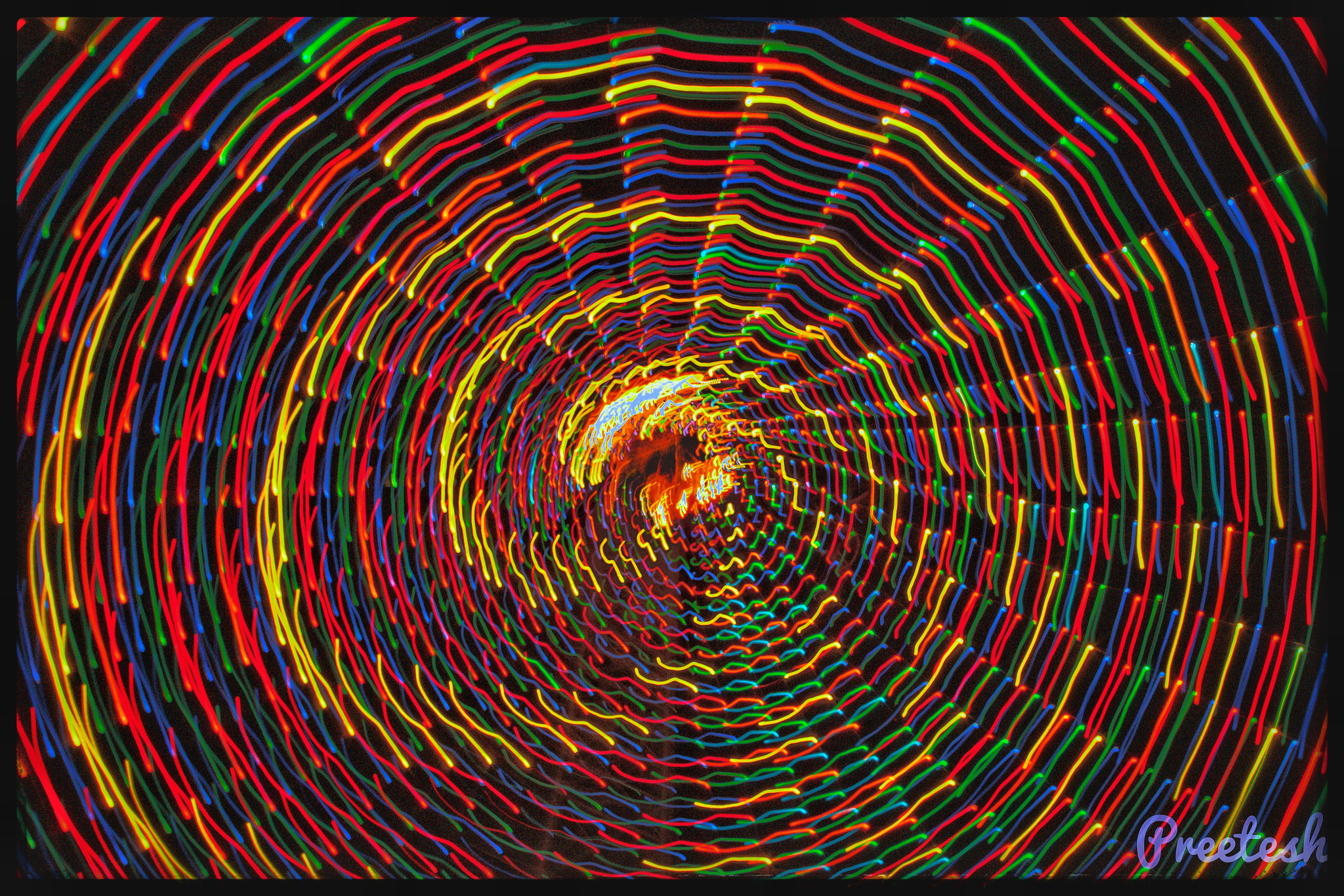 Canon EOS 600D (Rebel EOS T3i / EOS Kiss X5) sample photo. This was taken from under a huge christmas tree in ... photography
