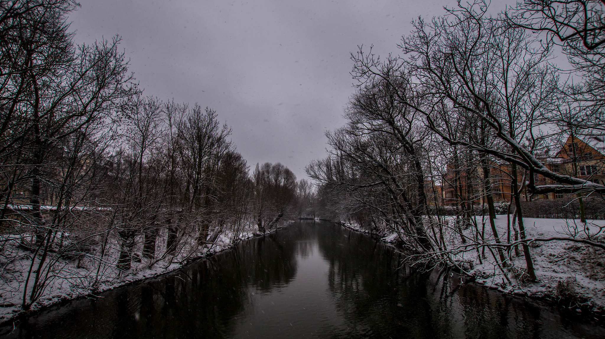 Sony SLT-A58 + Sigma 10-20mm F3.5 EX DC HSM sample photo. New snow on a river photography
