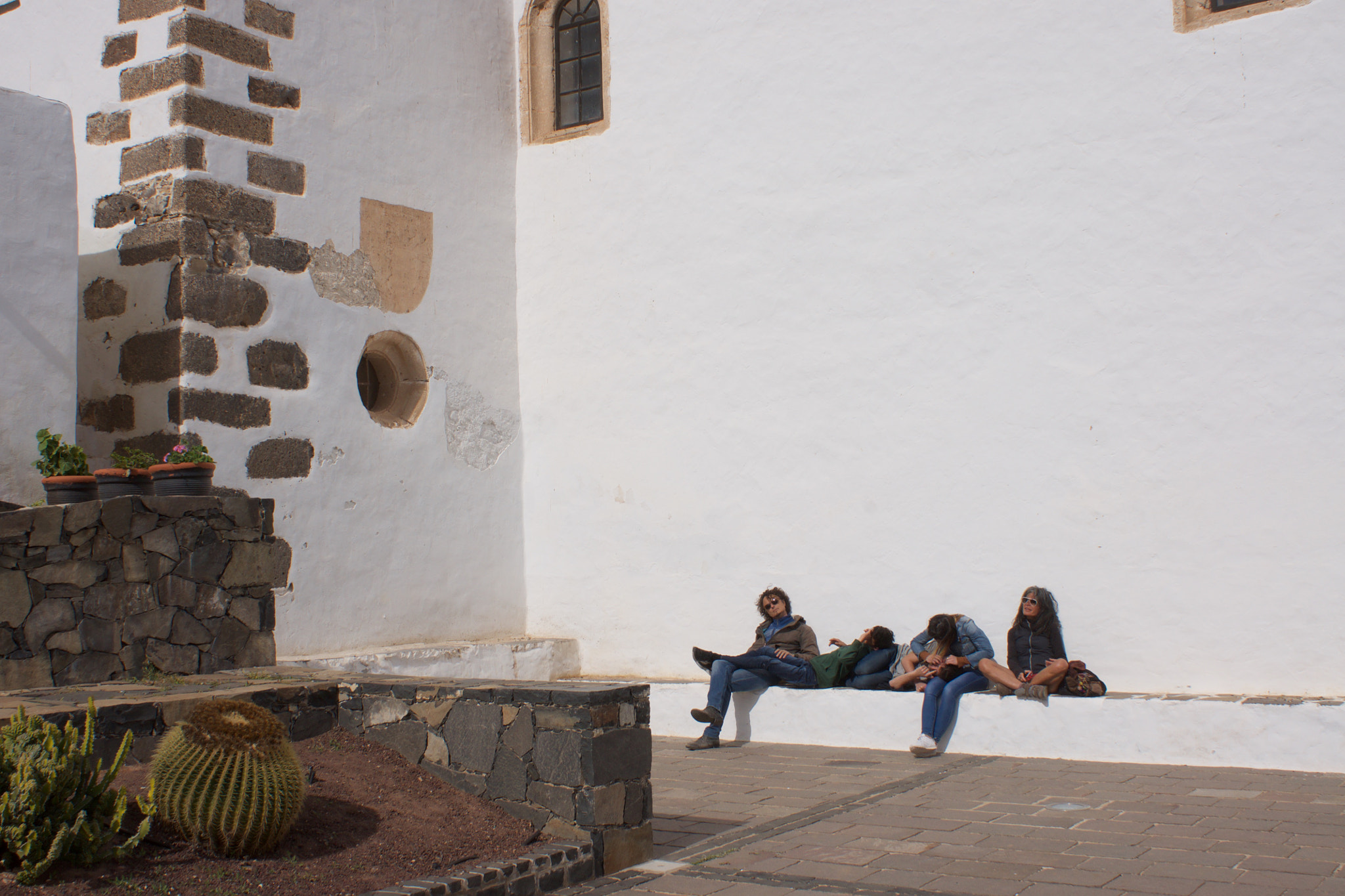 Sony Alpha DSLR-A700 sample photo. Sun people photography