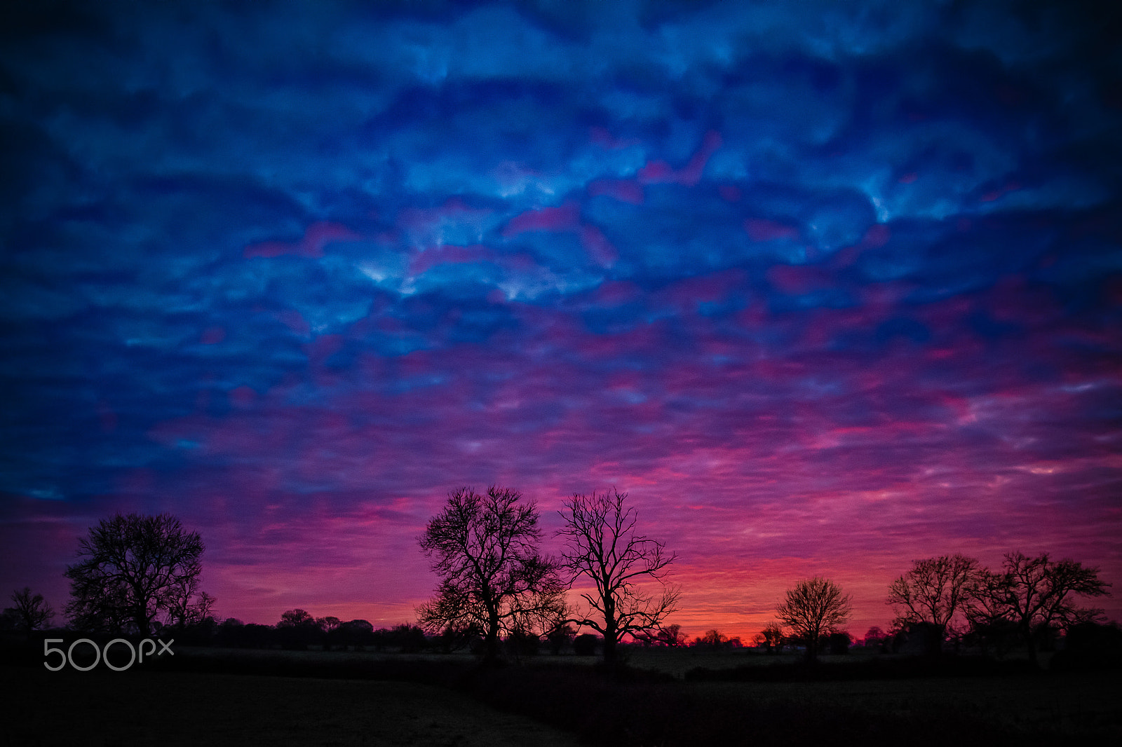 Canon EOS 100D (EOS Rebel SL1 / EOS Kiss X7) sample photo. Dramatic sunset photography