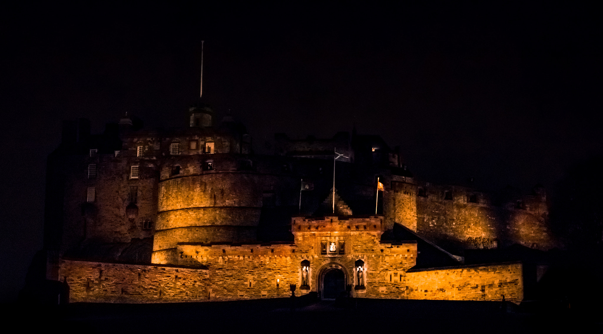 Canon EF 24-85mm F3.5-4.5 USM sample photo. Edinburgh castle (scotland) photography