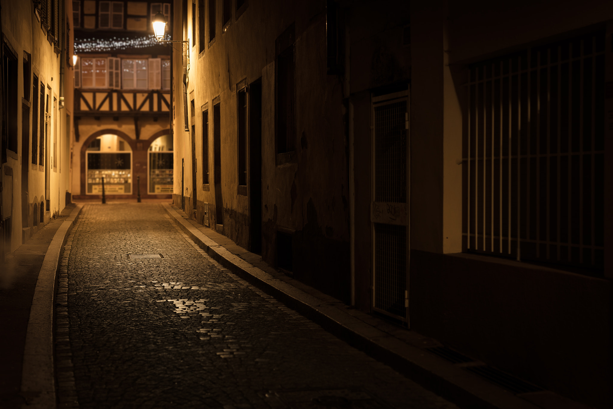 Sigma 50mm F1.4 EX DG HSM sample photo. Street lights photography