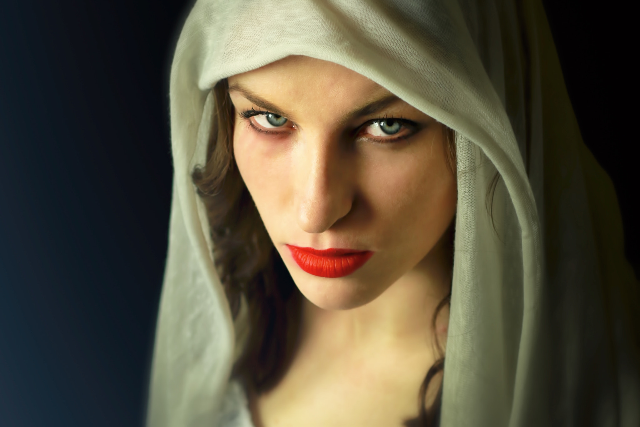Canon EF 50mm F1.8 II sample photo. Madonna photography