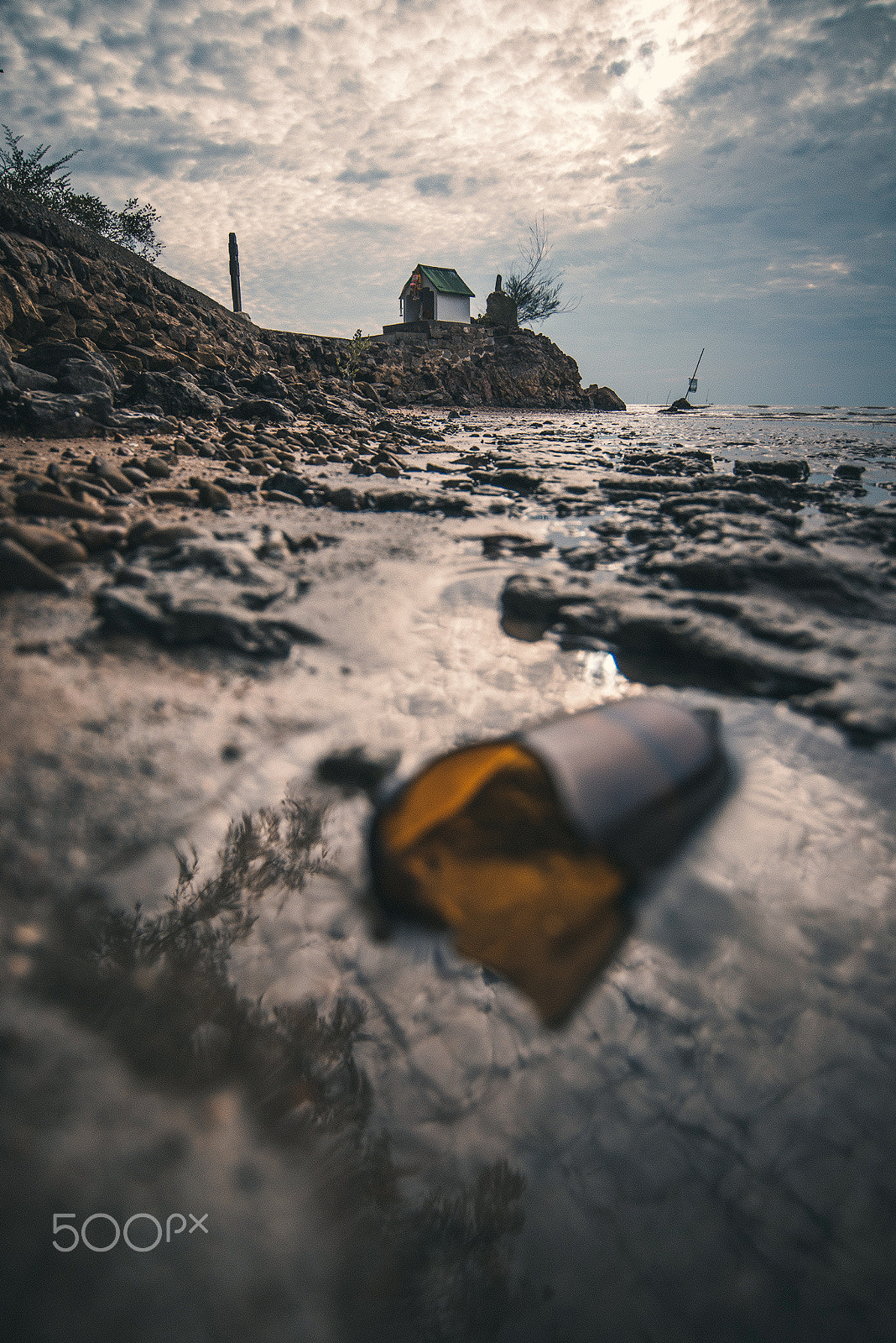 Nikon AF-S Nikkor 18-35mm F3.5-4.5G ED sample photo. Marine pollution photography