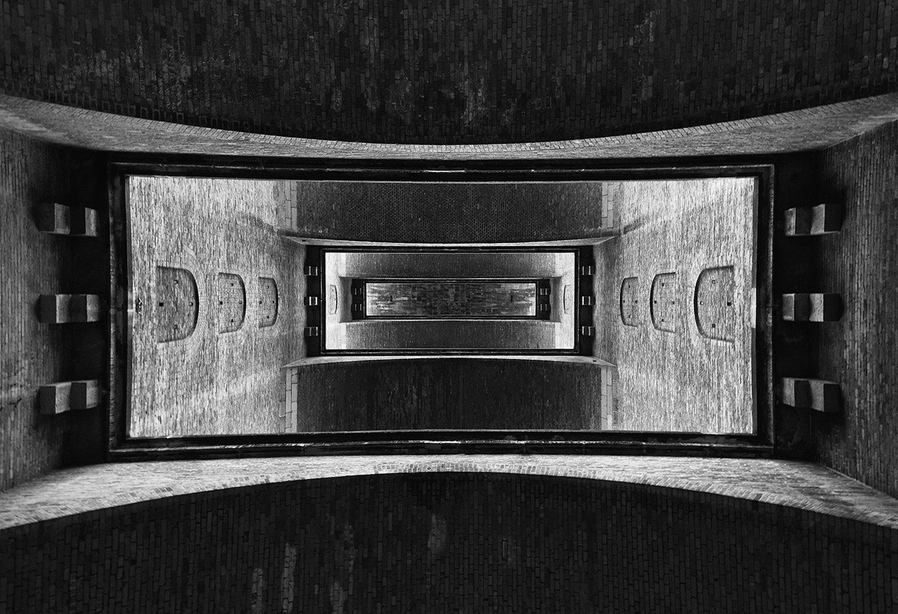 Panasonic Lumix DMC-G1 sample photo. Transitions photography