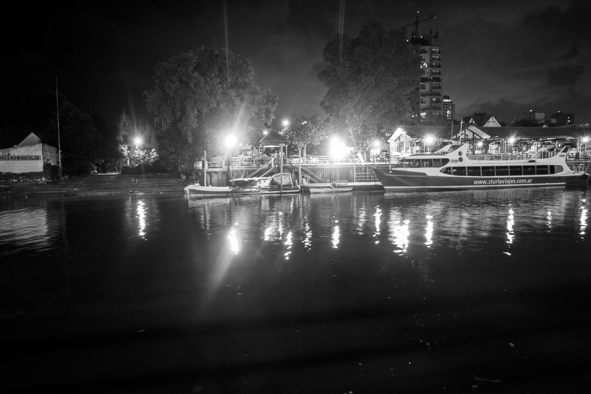 Fujifilm XC 16-50mm F3.5-5.6 OIS sample photo. El tigre l photography