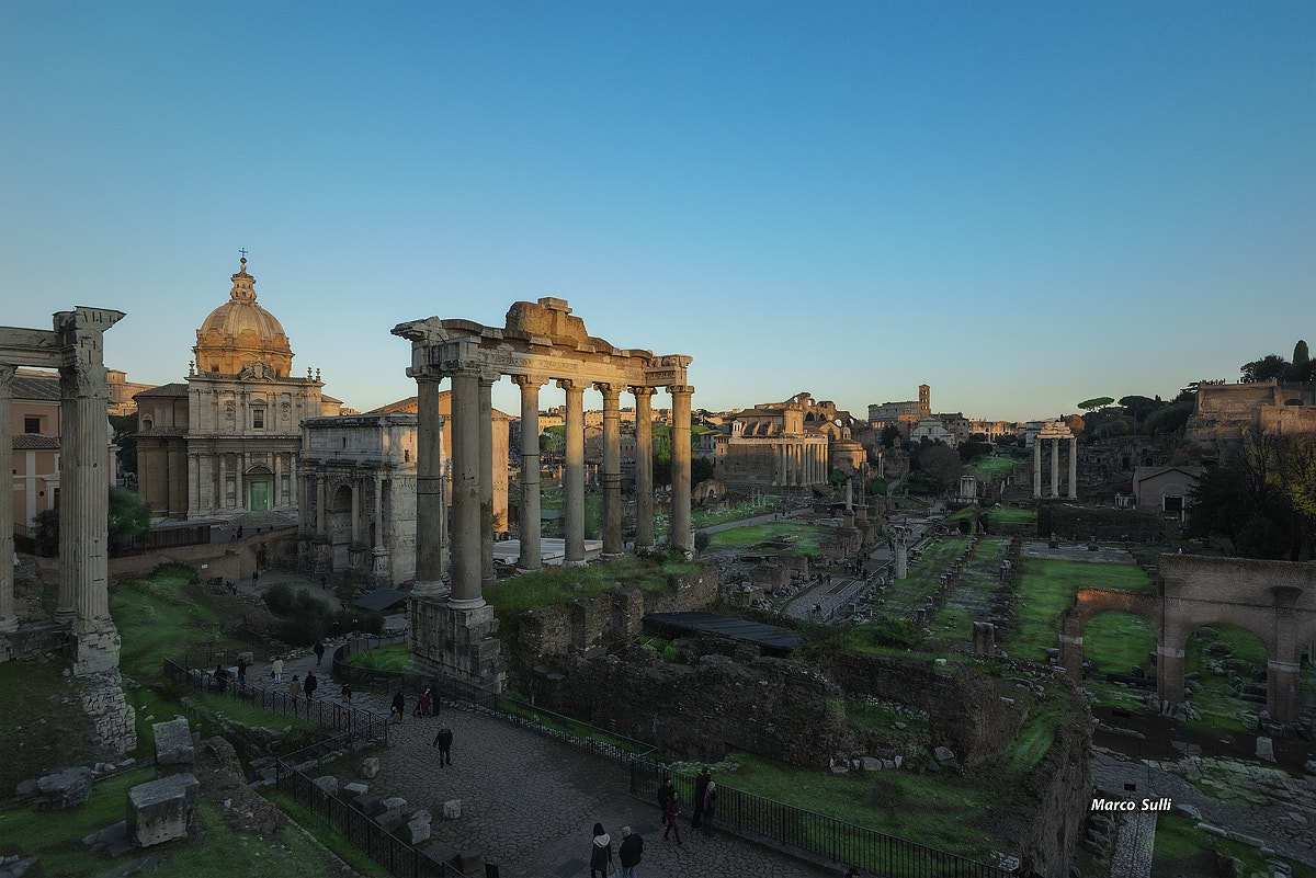 Canon EOS 1200D (EOS Rebel T5 / EOS Kiss X70 / EOS Hi) + Sigma 10-20mm F4-5.6 EX DC HSM sample photo. Foro romano photography