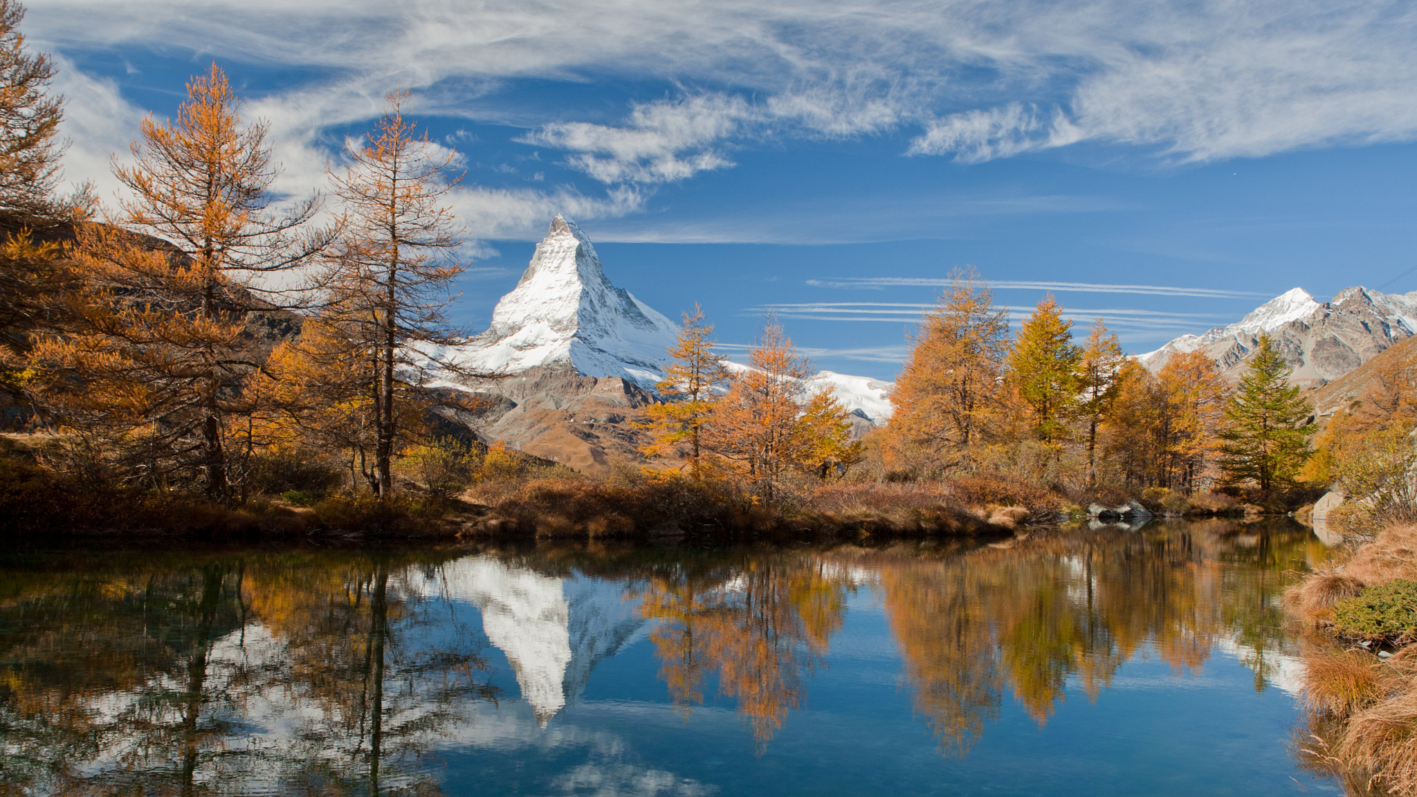 Canon EOS-1D Mark III sample photo. Matterhorn in autumn photography