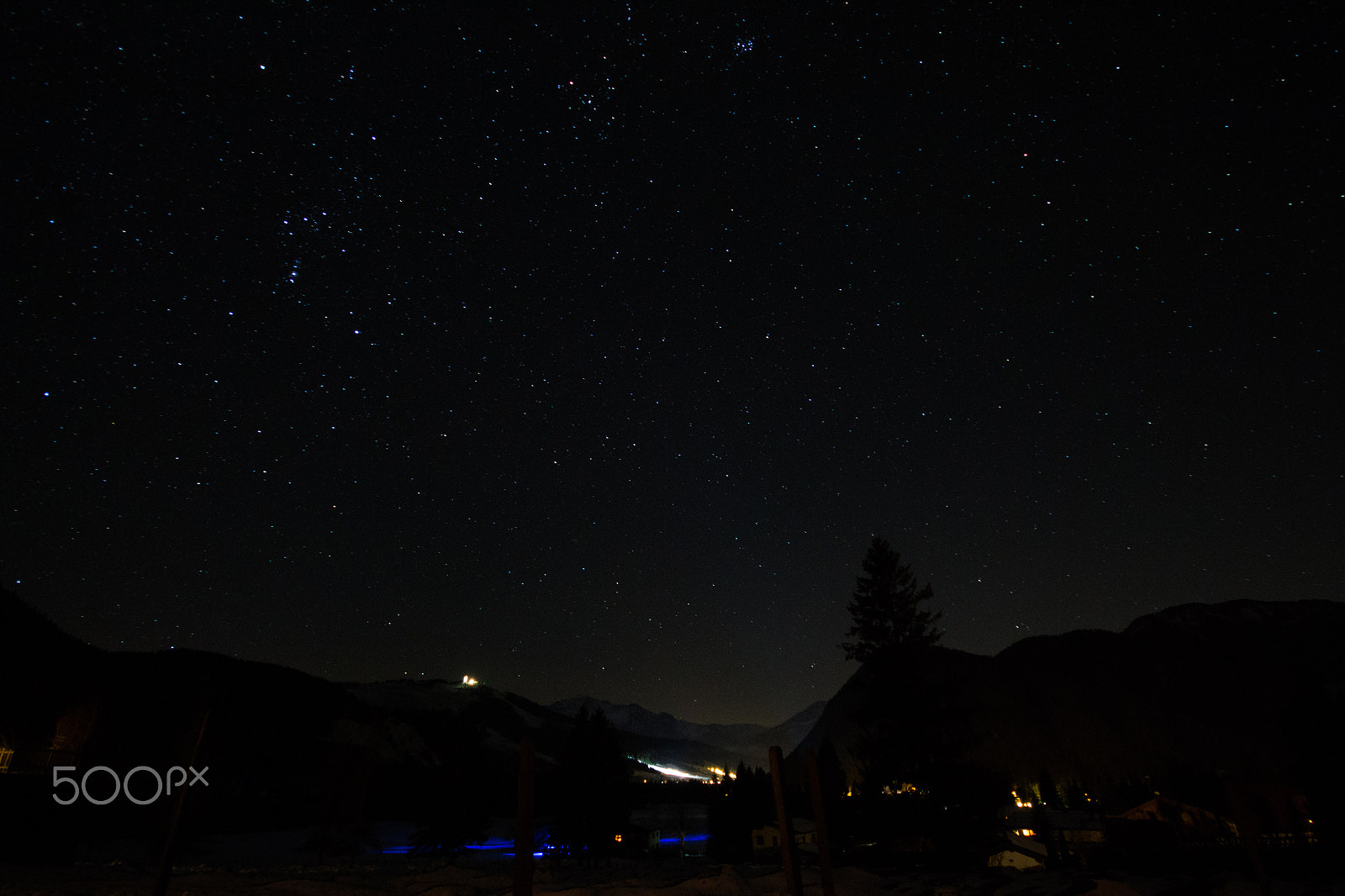 Canon EOS 650D (EOS Rebel T4i / EOS Kiss X6i) + Sigma 10-20mm F4-5.6 EX DC HSM sample photo. Nightsky over tyrol photography