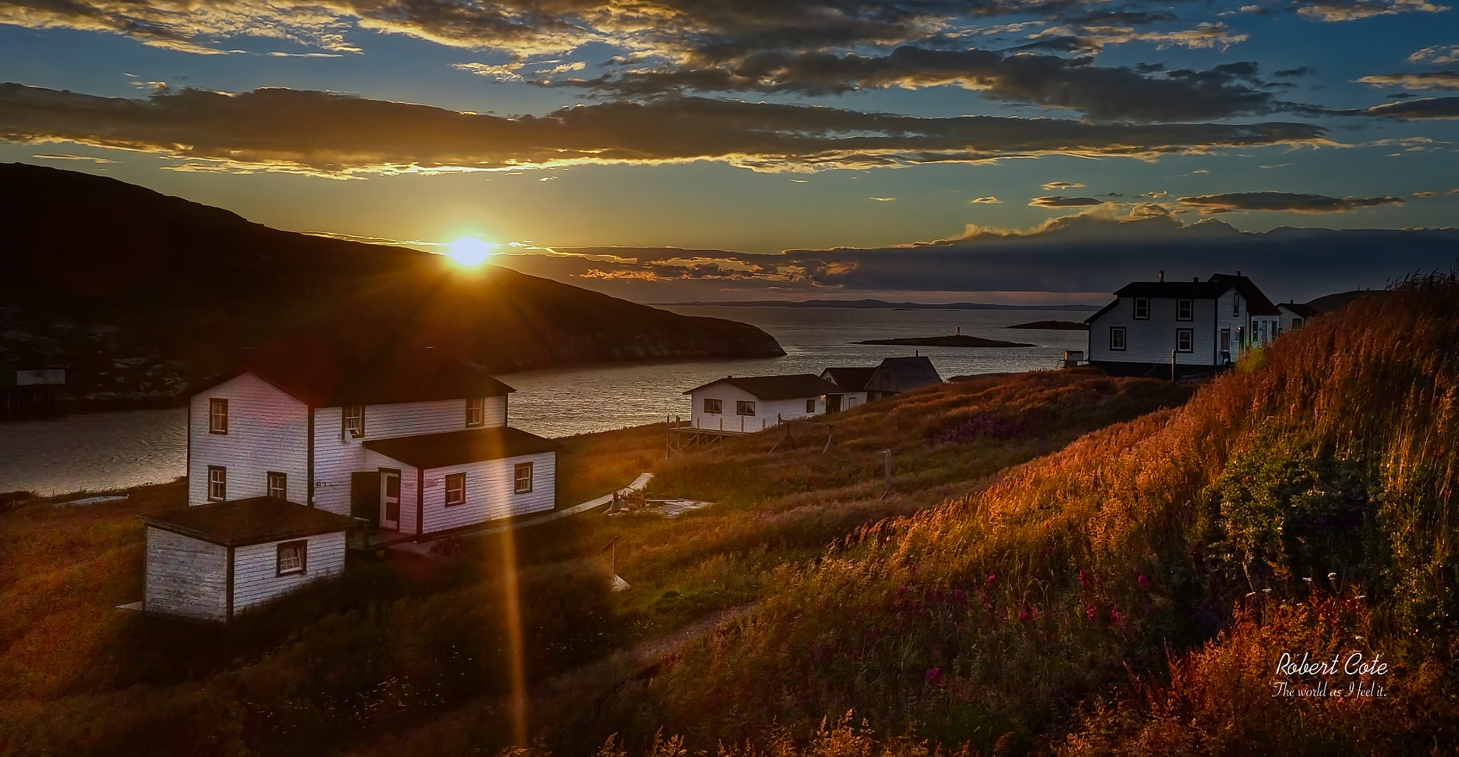 Sony Cyber-shot DSC-RX100 + Sony 28-100mm F1.8-4.9 sample photo. Battle harbour sunset photography