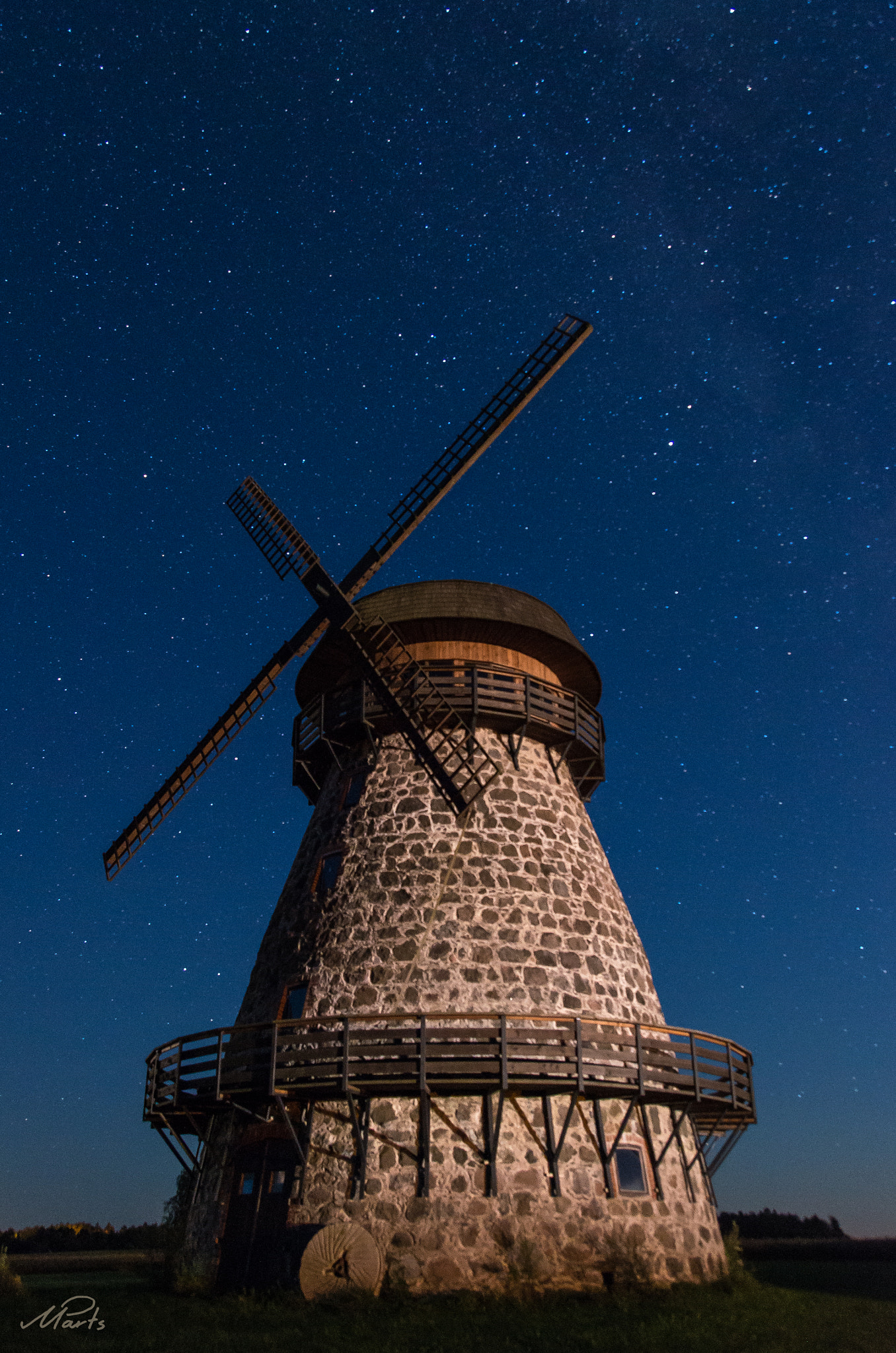 Pentax K-5 II sample photo. In the night photography
