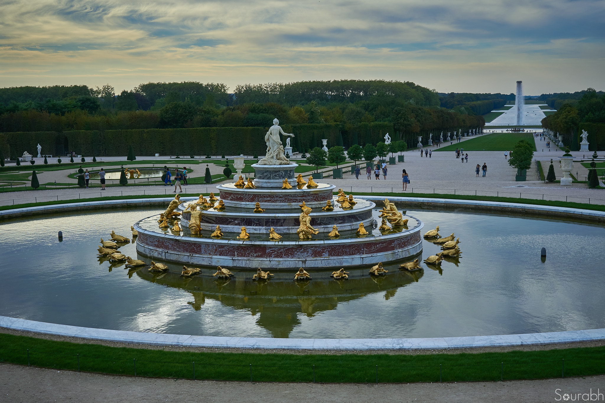 Sony FE 28mm F2 sample photo. Gardens of versailles photography