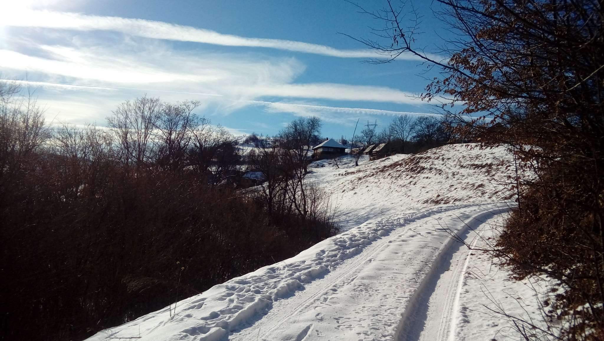 LG K350N sample photo. Snow photography