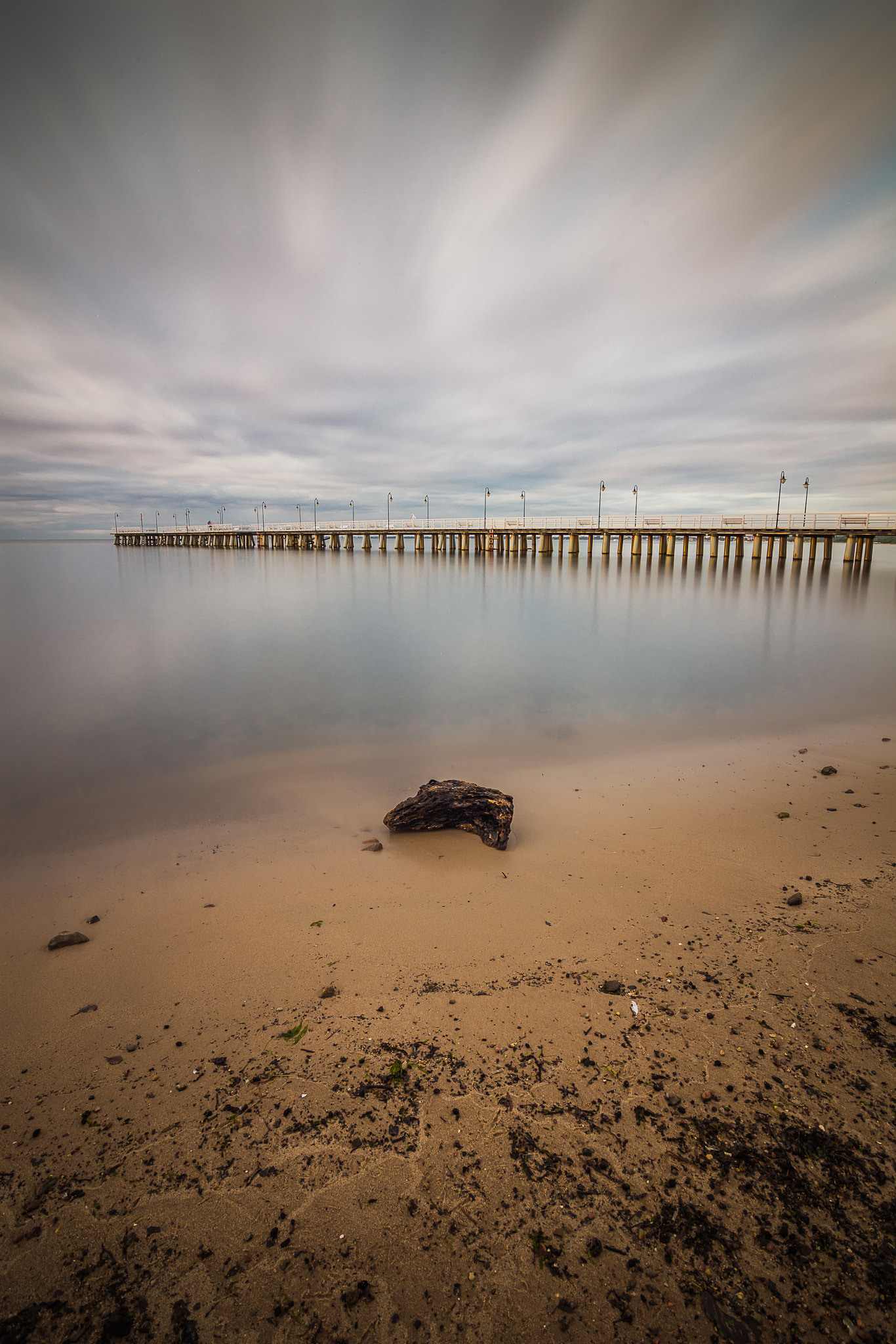 Sigma 17-35mm f/2.8-4 EX DG Aspherical HSM sample photo. Img photography