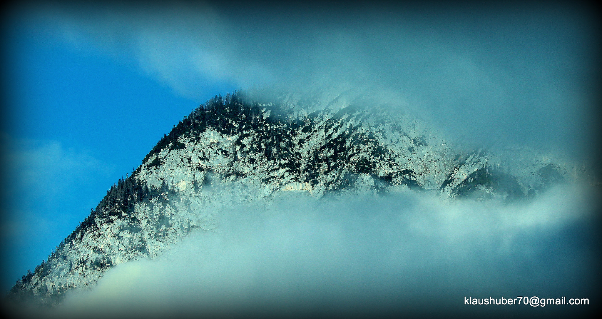Canon EOS 600D (Rebel EOS T3i / EOS Kiss X5) + Canon EF 70-200mm F4L IS USM sample photo. Blue, cloud and mountain photography