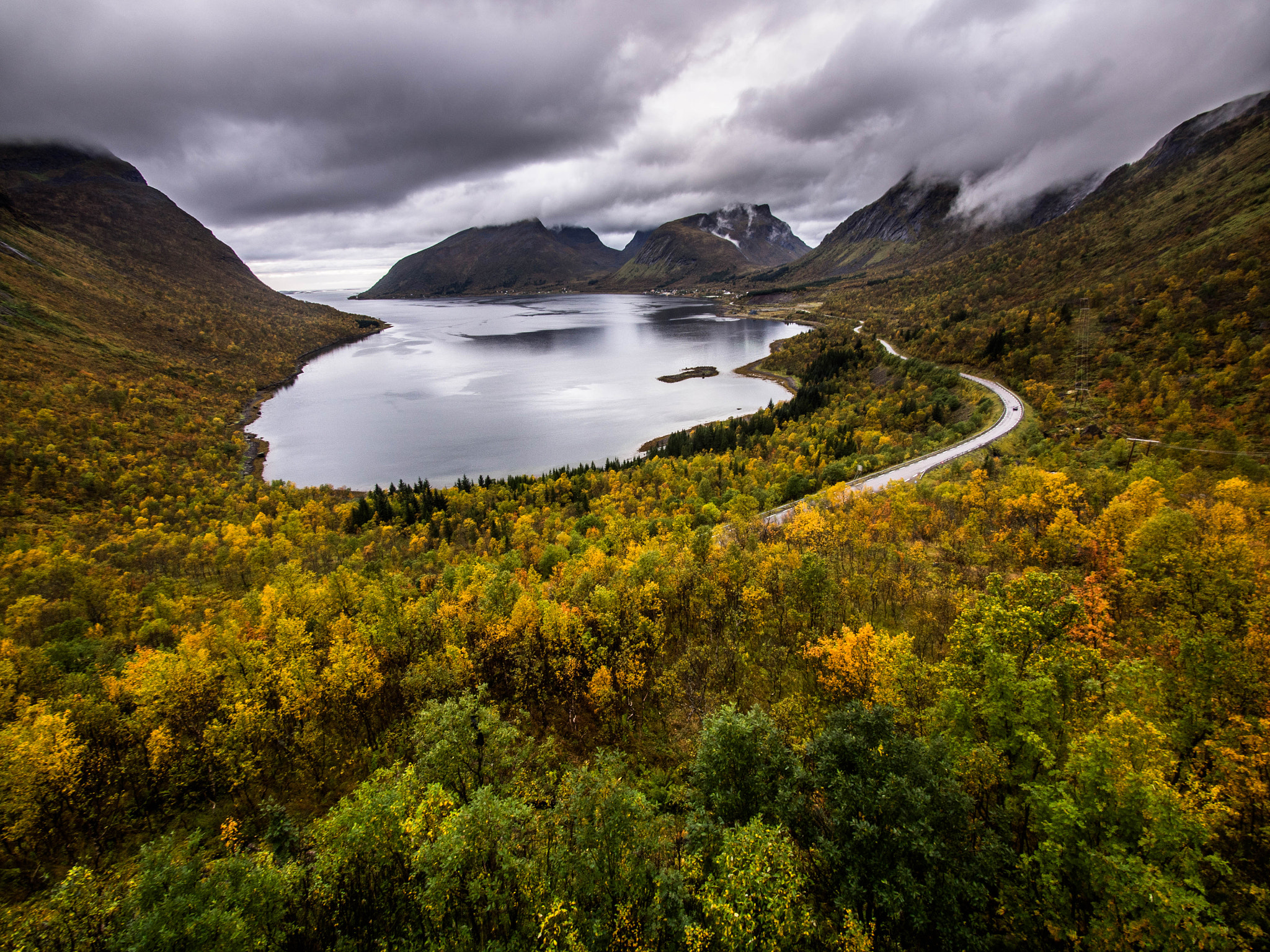 Olympus OM-D E-M5 + Panasonic Lumix G Vario 7-14mm F4 ASPH sample photo. Norway fjord photography