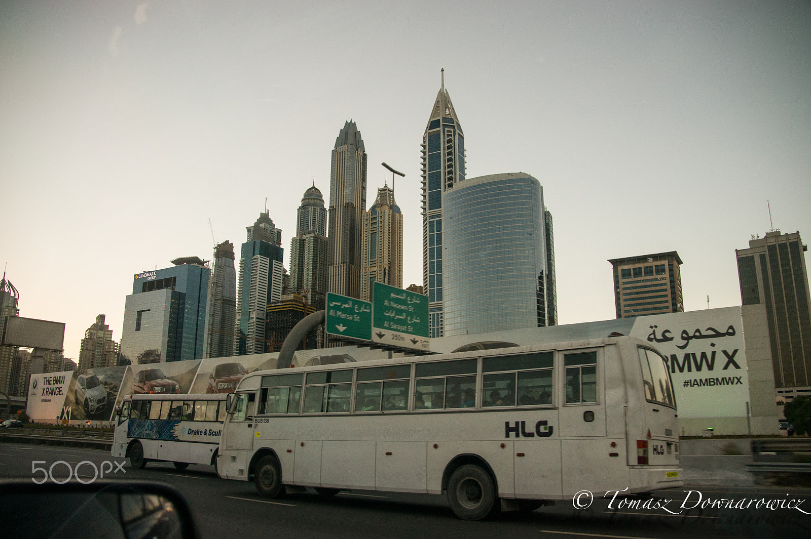 Sony Alpha DSLR-A550 sample photo. Dubai street photography