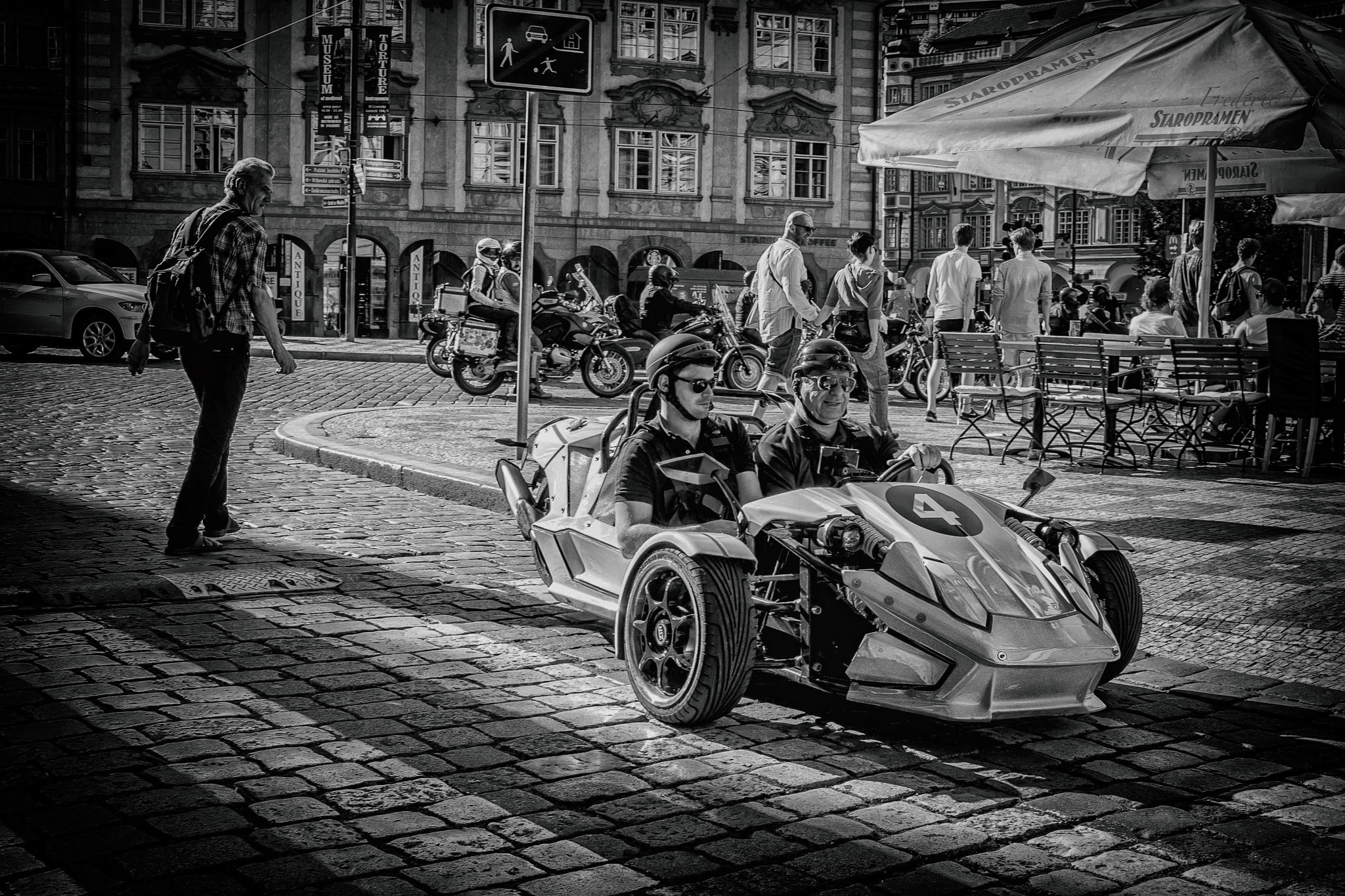 Sony a7 + Sigma 30mm F2.8 EX DN sample photo. Kart racing in prague photography