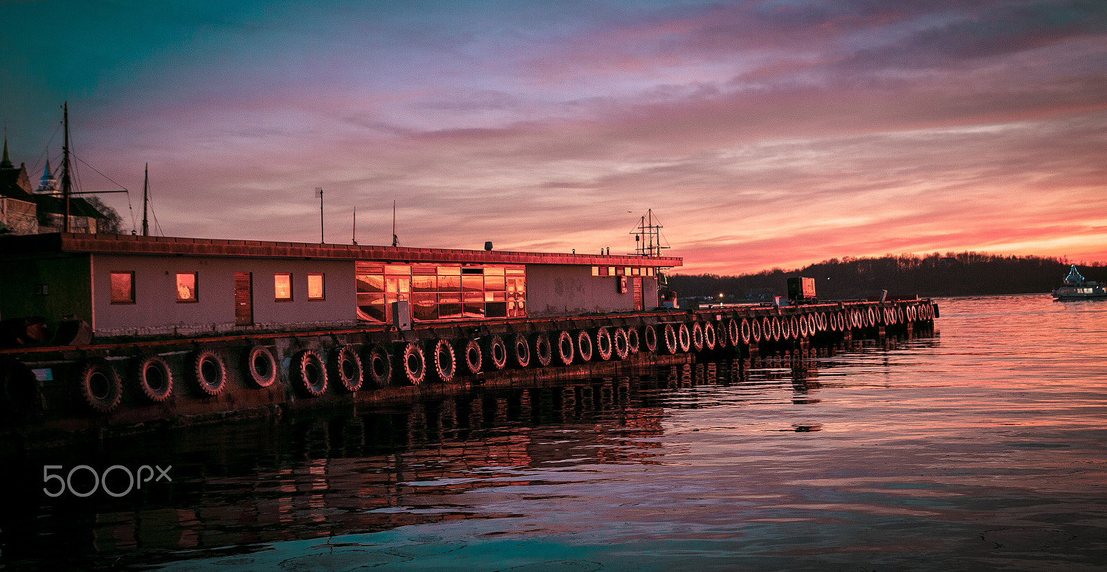 Sigma 18-35mm f/1.8 DC HSM sample photo. Sunset in harbor vol. 2 photography