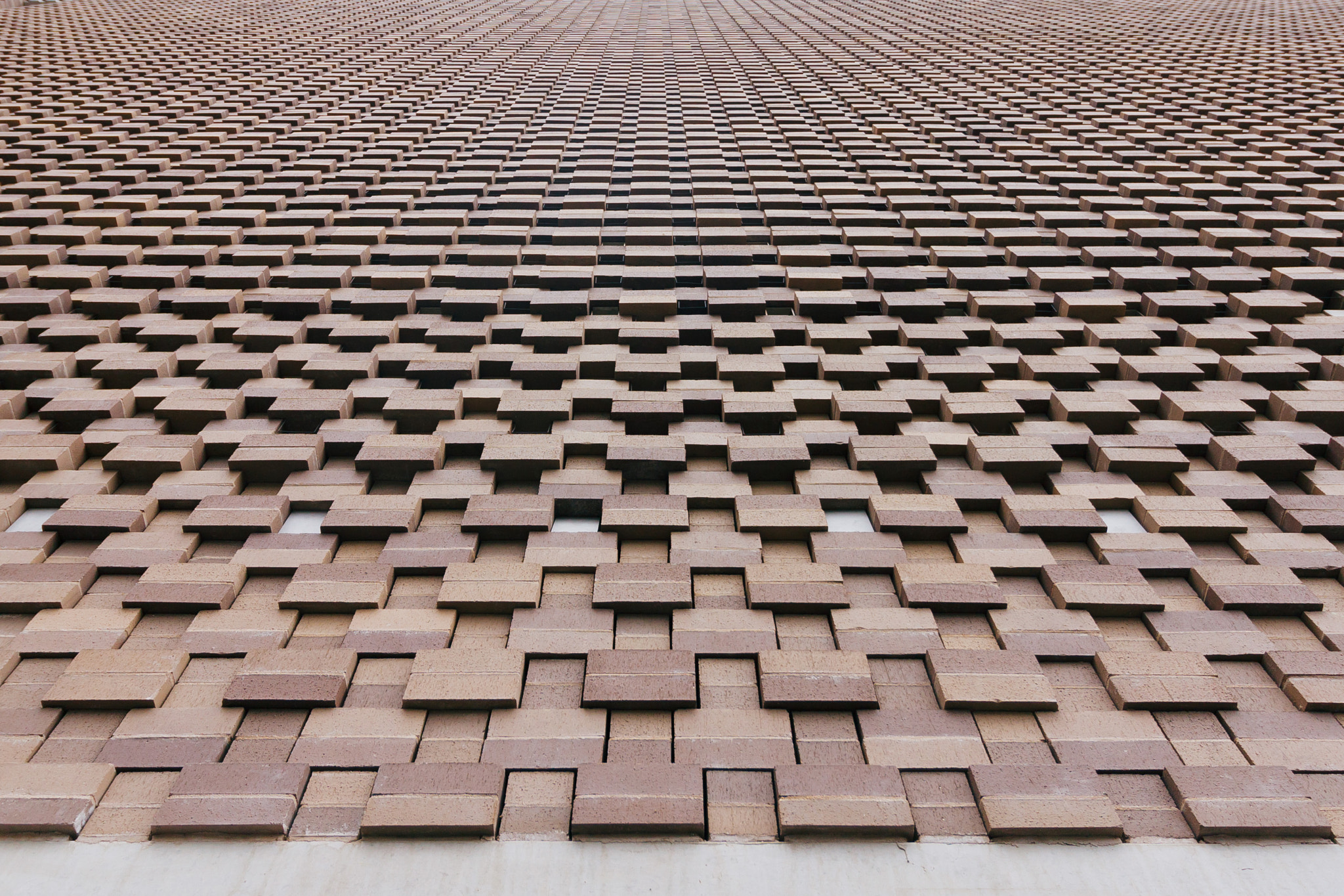 Canon EOS 40D sample photo. Perfect lines form the facade of the tate modern switch house photography