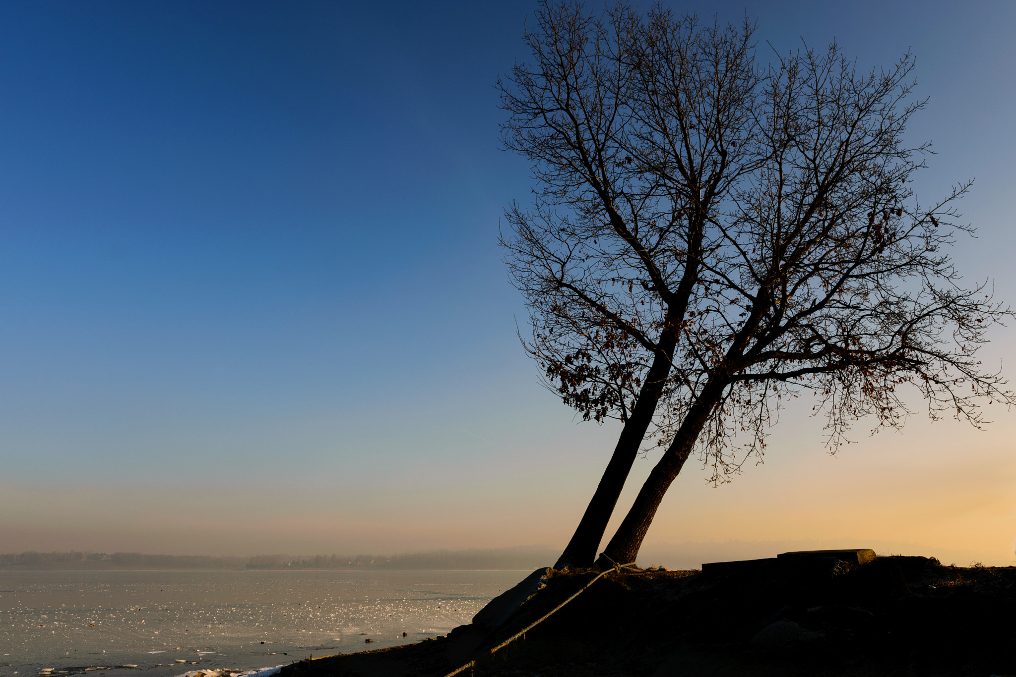 Nikon D5300 + Sigma 18-35mm F1.8 DC HSM Art sample photo. On the beach photography