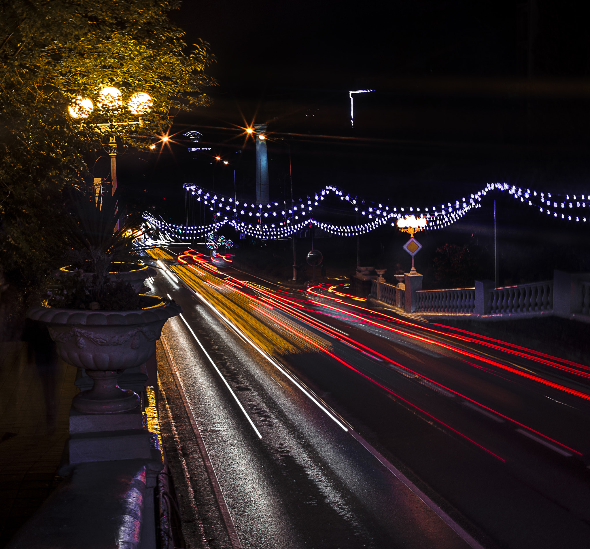Nikon D5100 + Sigma 30mm F1.4 EX DC HSM sample photo. Loops the city at night photography