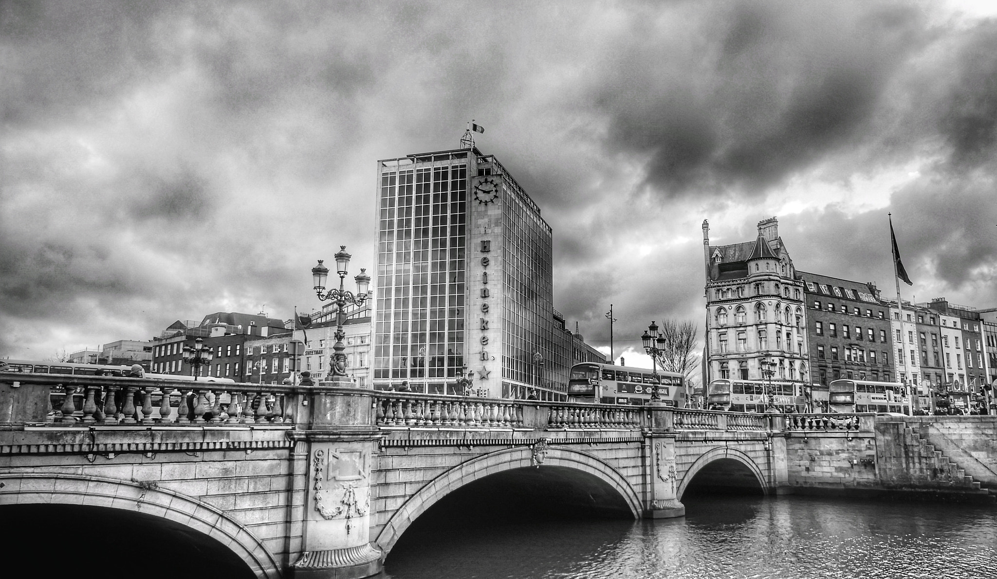 Panasonic Lumix DMC-GX7 sample photo. Bridge photography