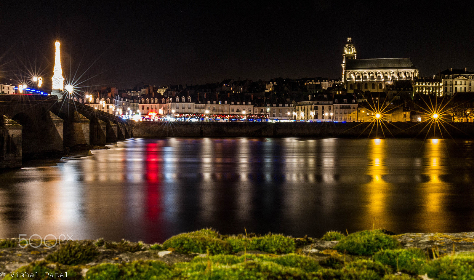 Canon EF 24-70mm F4L IS USM sample photo. Blois at nightlight photography