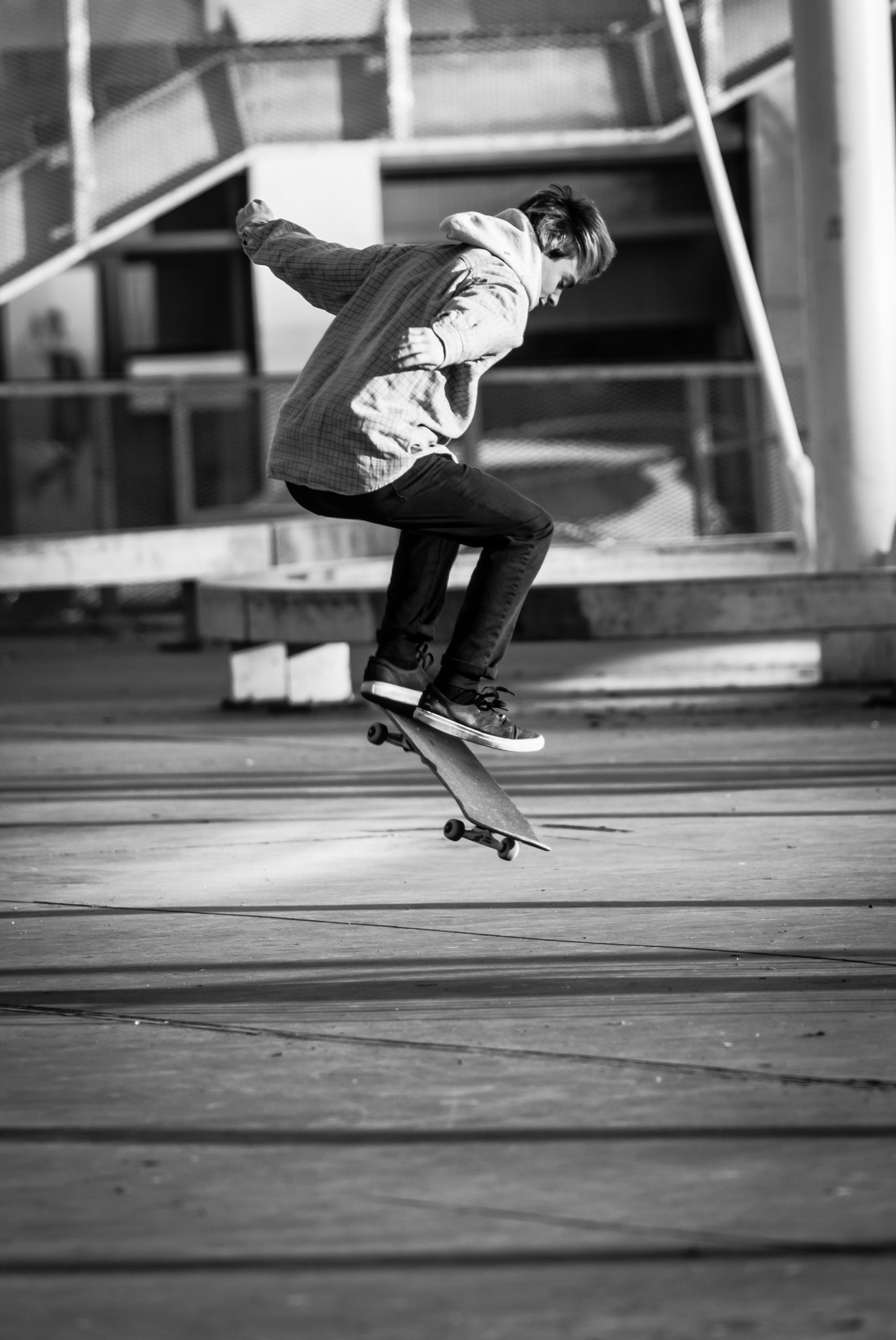 Sony Alpha DSLR-A200 + Minolta AF 200mm F2.8 HS-APO G sample photo. Youth skateboarding in antwerpen, belgium photography