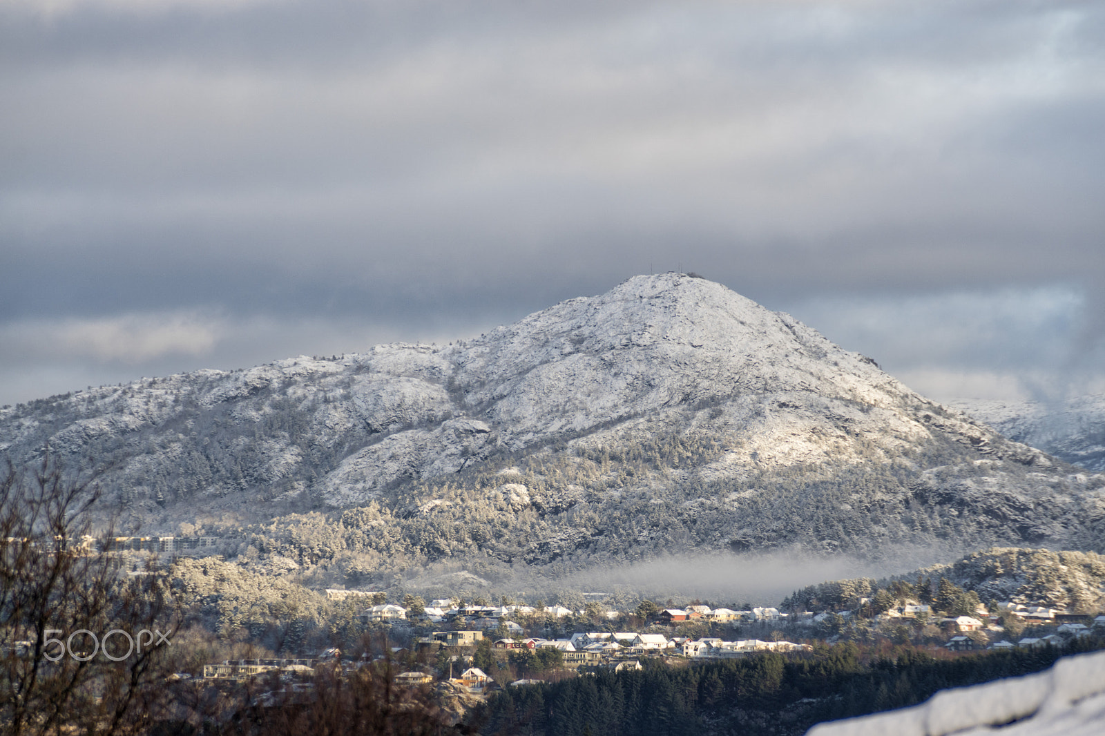 Sony DT 18-200mm F3.5-6.3 sample photo. One of the mountains from norway photography