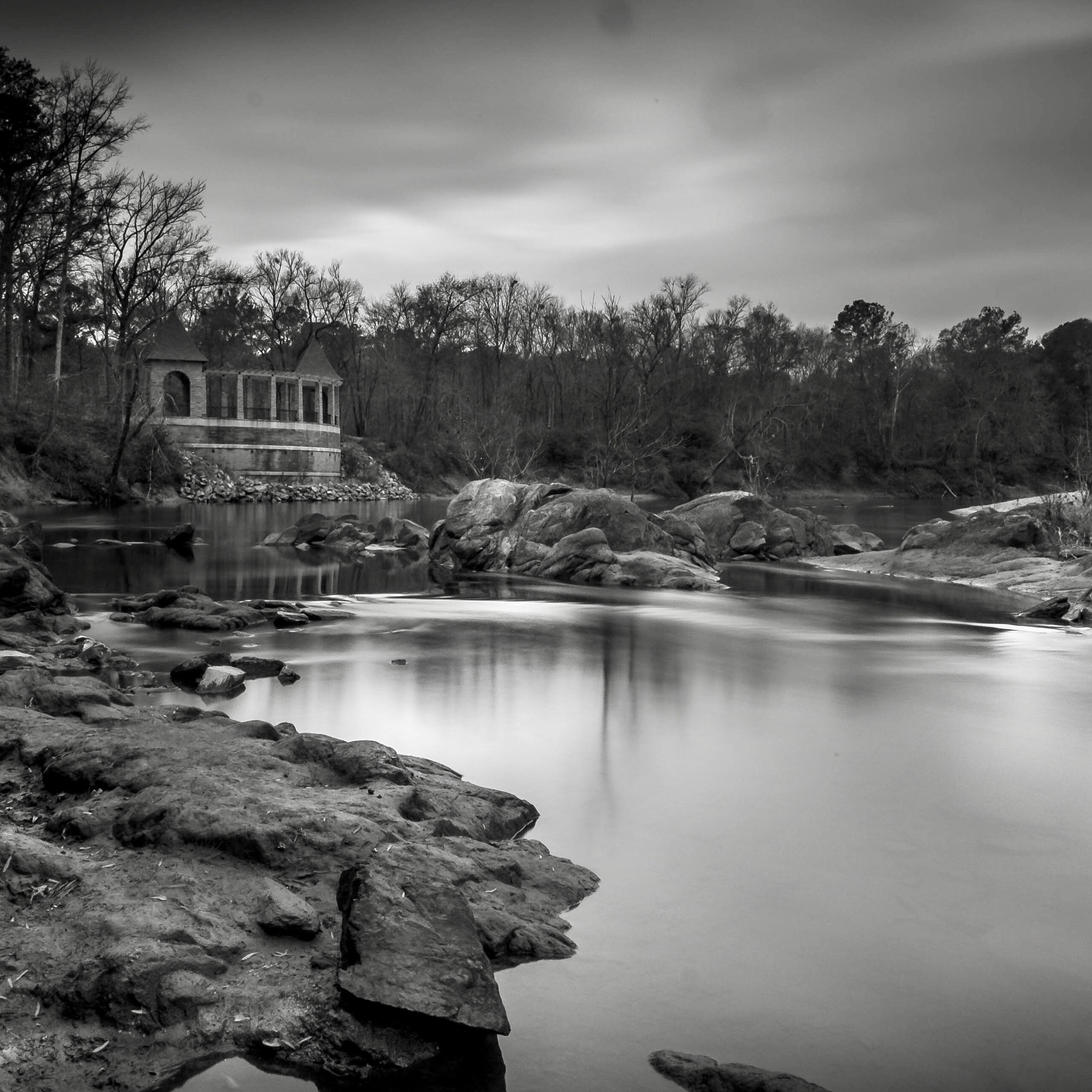 Fujifilm X-T10 + Fujifilm XF 14mm F2.8 R sample photo. Gray days photography