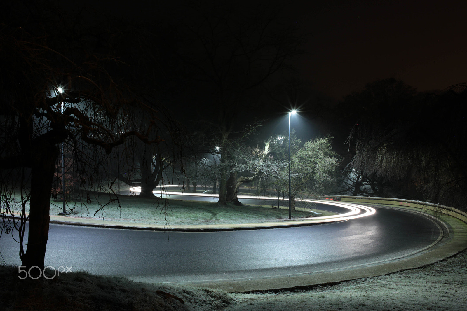 Canon EOS 5D Mark II + Canon EF 35mm F2 sample photo. Drive 2 photography