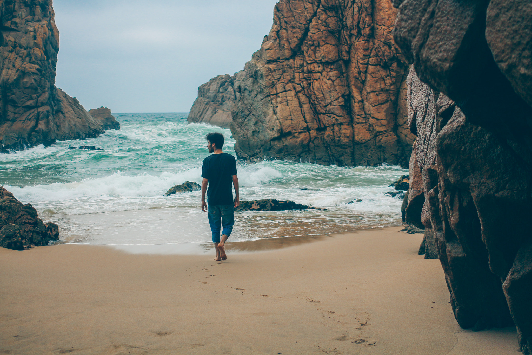 Canon EOS 650D (EOS Rebel T4i / EOS Kiss X6i) + Canon EF 40mm F2.8 STM sample photo. 'your nimble feet make prints in my sands' photography