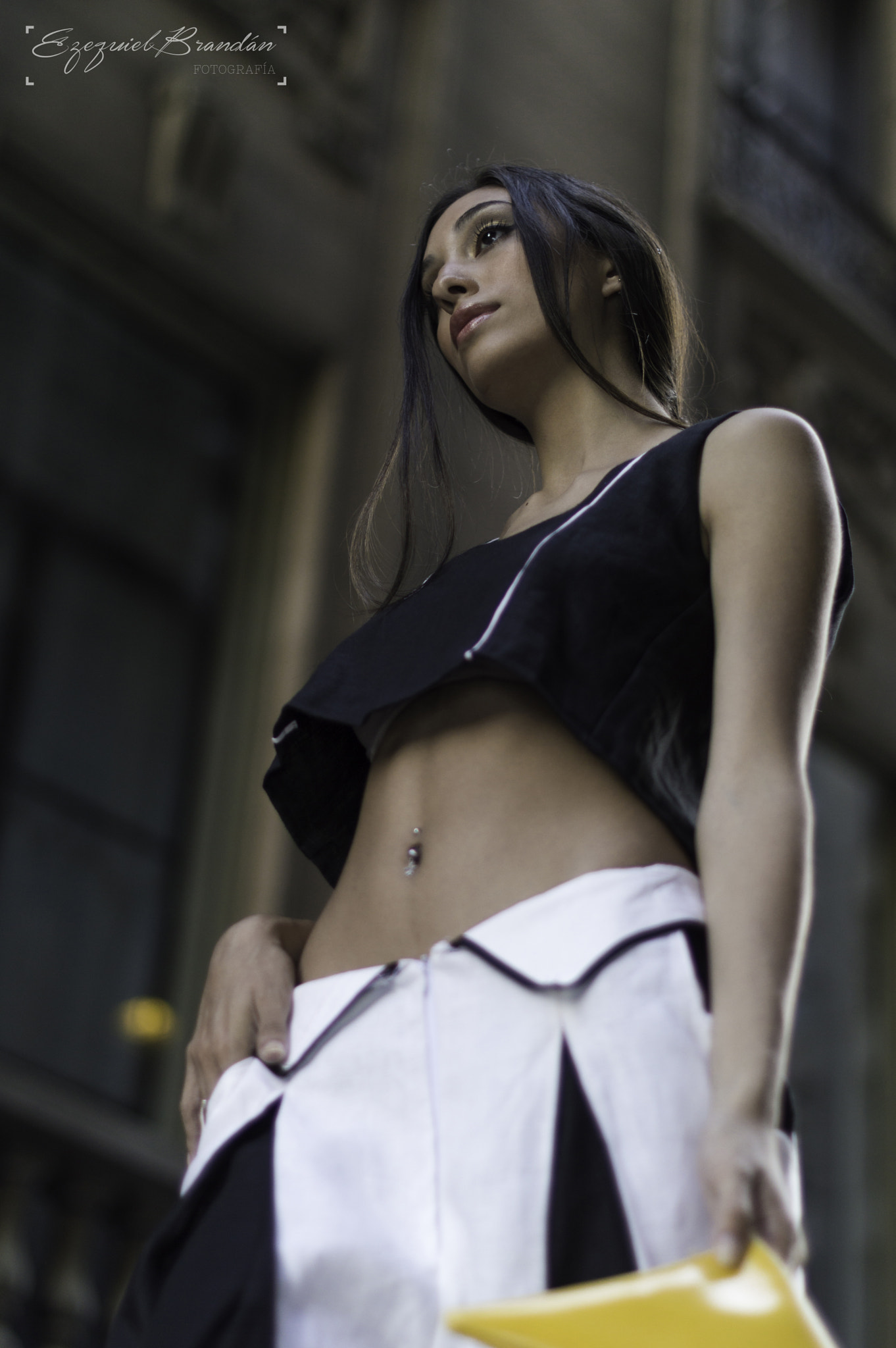 Nikon D3200 + Nikon AF-S Nikkor 50mm F1.4G sample photo. Fashion girl photography