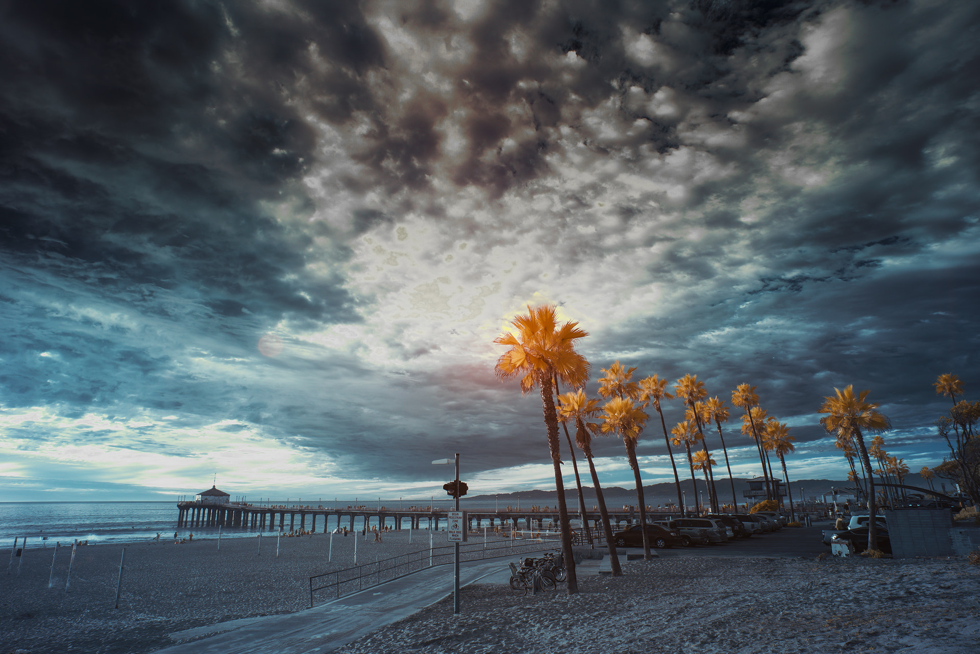 E 18mm F2.8 sample photo. Manhattan beach pier super color ir photography